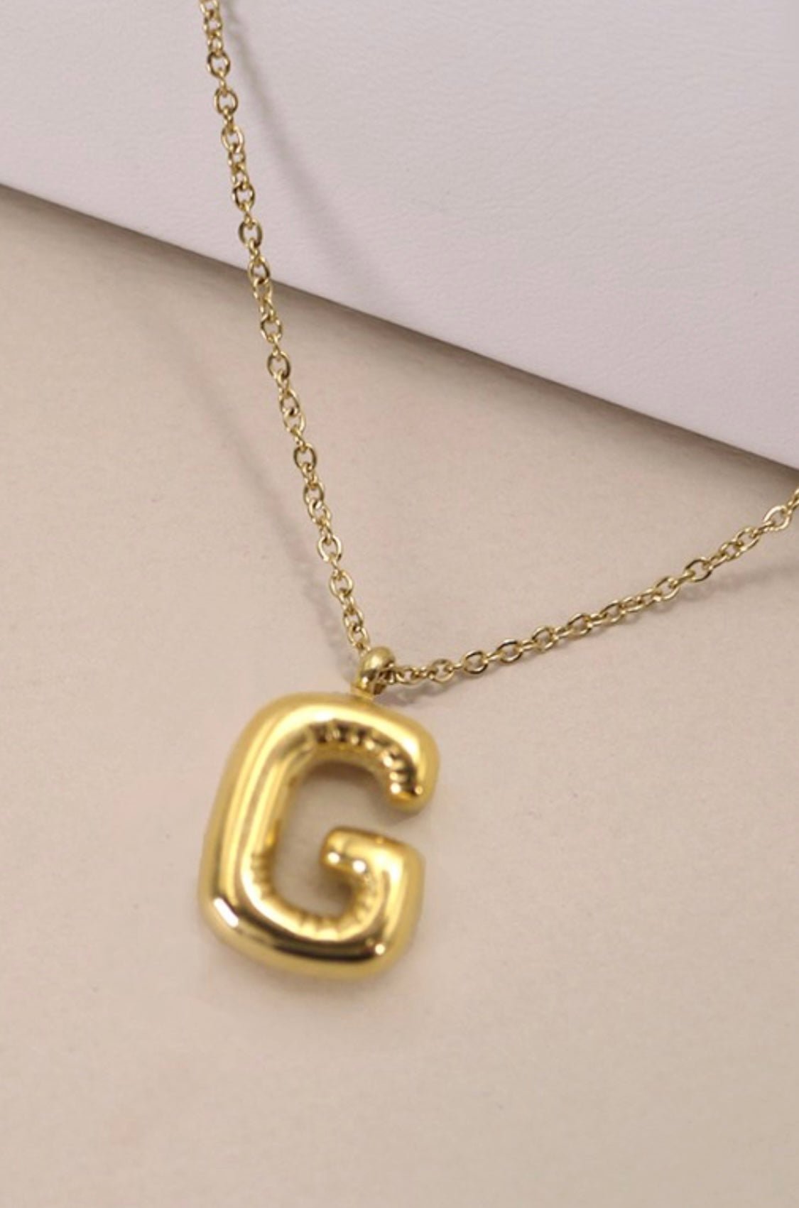 18K Stainless Steel Initial Necklace - Tarnish Free - Bella Boutique & Bellasbylola.com