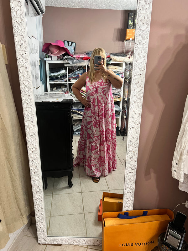 White & Pink Maxi Dress - New ✨✨ - Bella Boutique & Bellasbylola.com