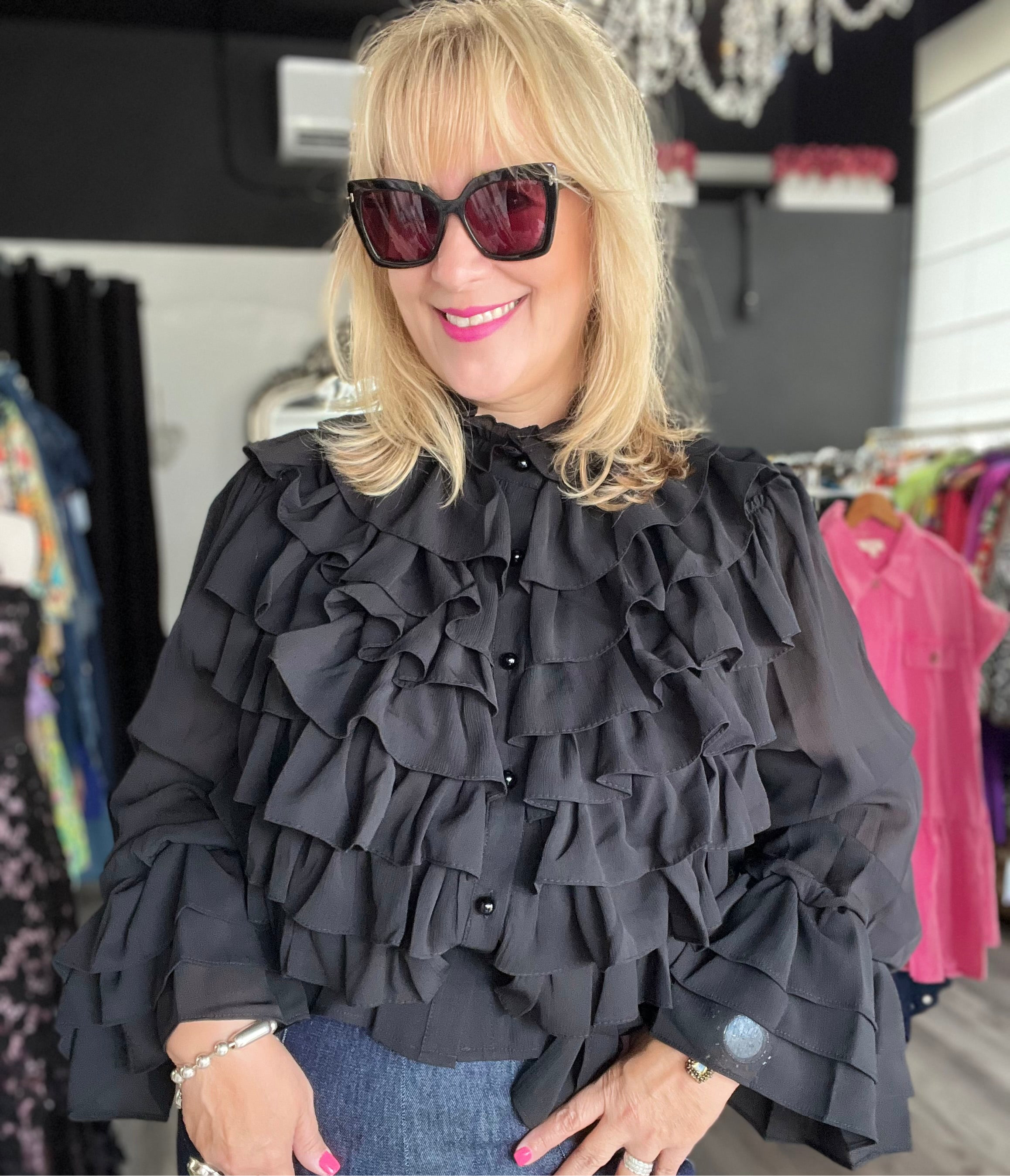 Black Boho Chic Tiered Ruffles Belted Chiffon Blouse /Premium Clothing π«