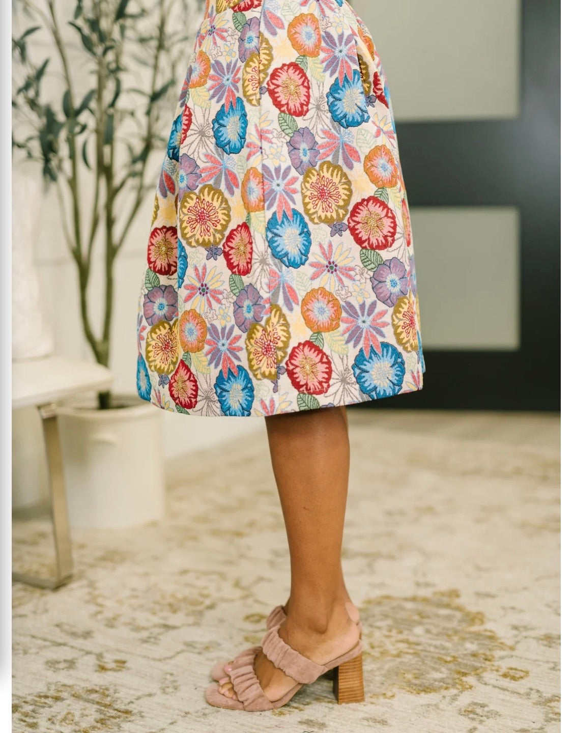 Pastel Jacquard Pleated Midi Skirt" - "Chic pastel midi skirt