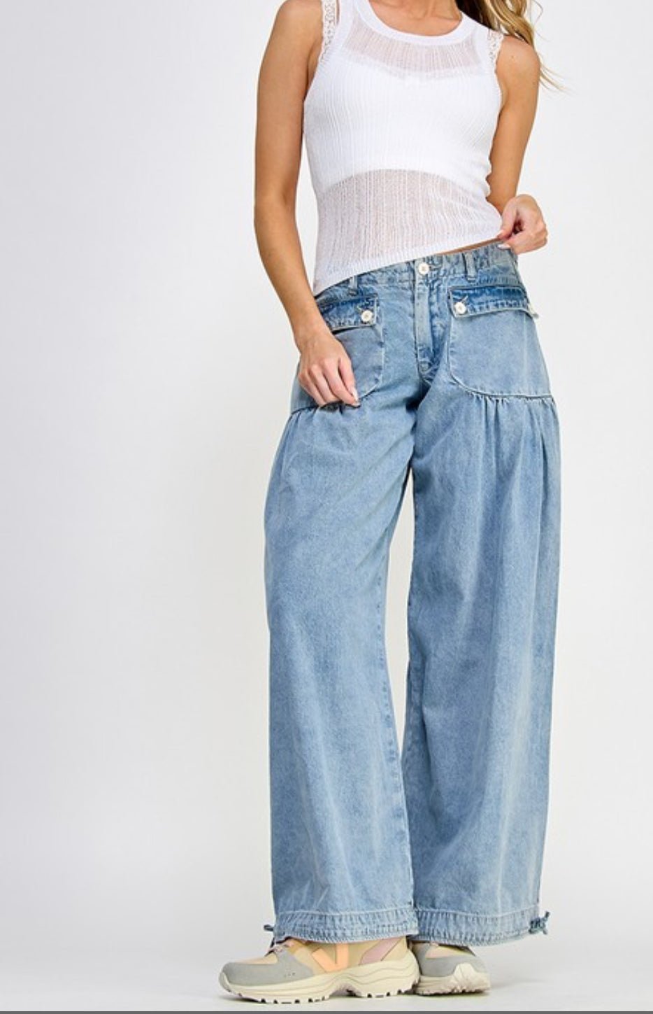 Balloon Style Baggy Jeans: Stylish, Comfortable, 100% Cotton - Bella Boutique & Bellasbylola.com