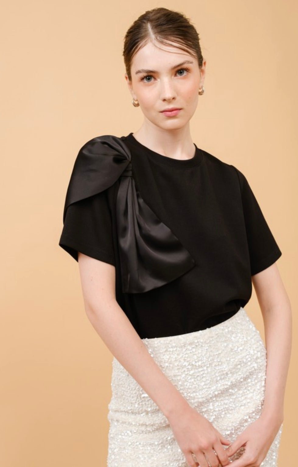 Black Bow Detail Short Sleeve Blouse - Bella Boutique & Bellasbylola.com
