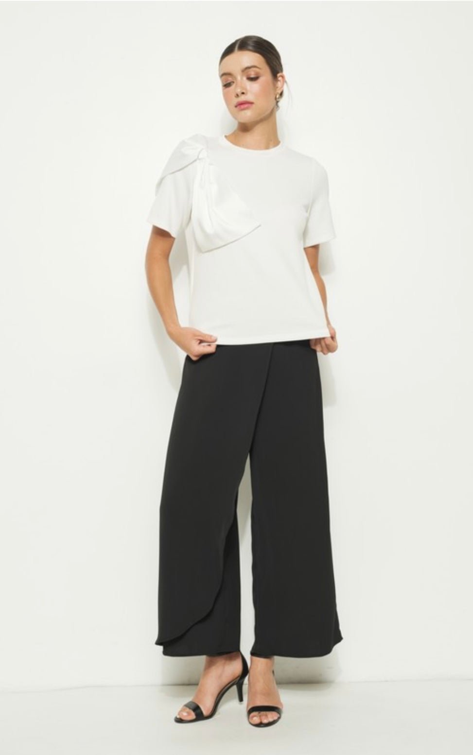 Black Bow Detail Short Sleeve Blouse - Bella Boutique & Bellasbylola.com