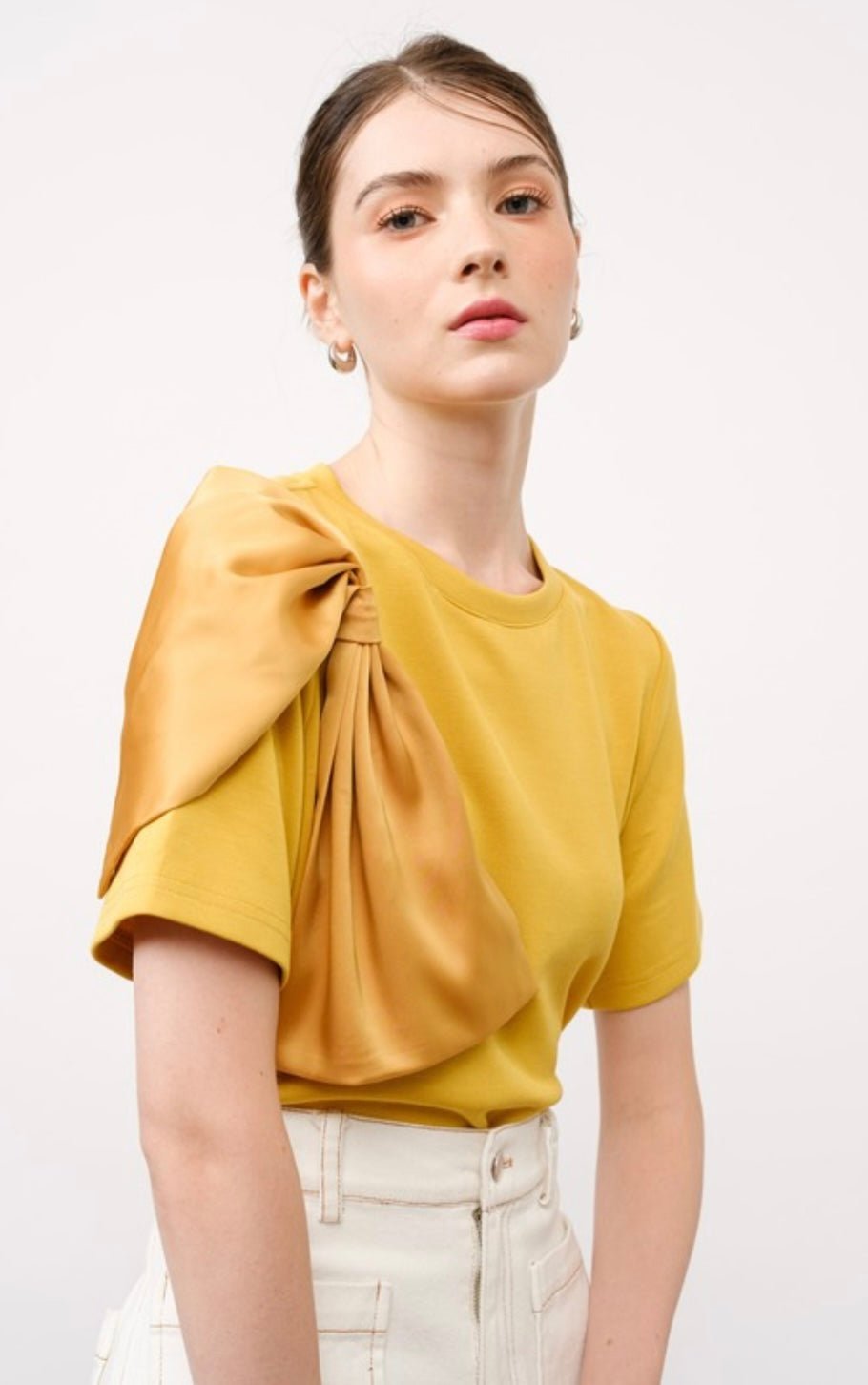 Black Bow Detail Short Sleeve Blouse - Bella Boutique & Bellasbylola.com