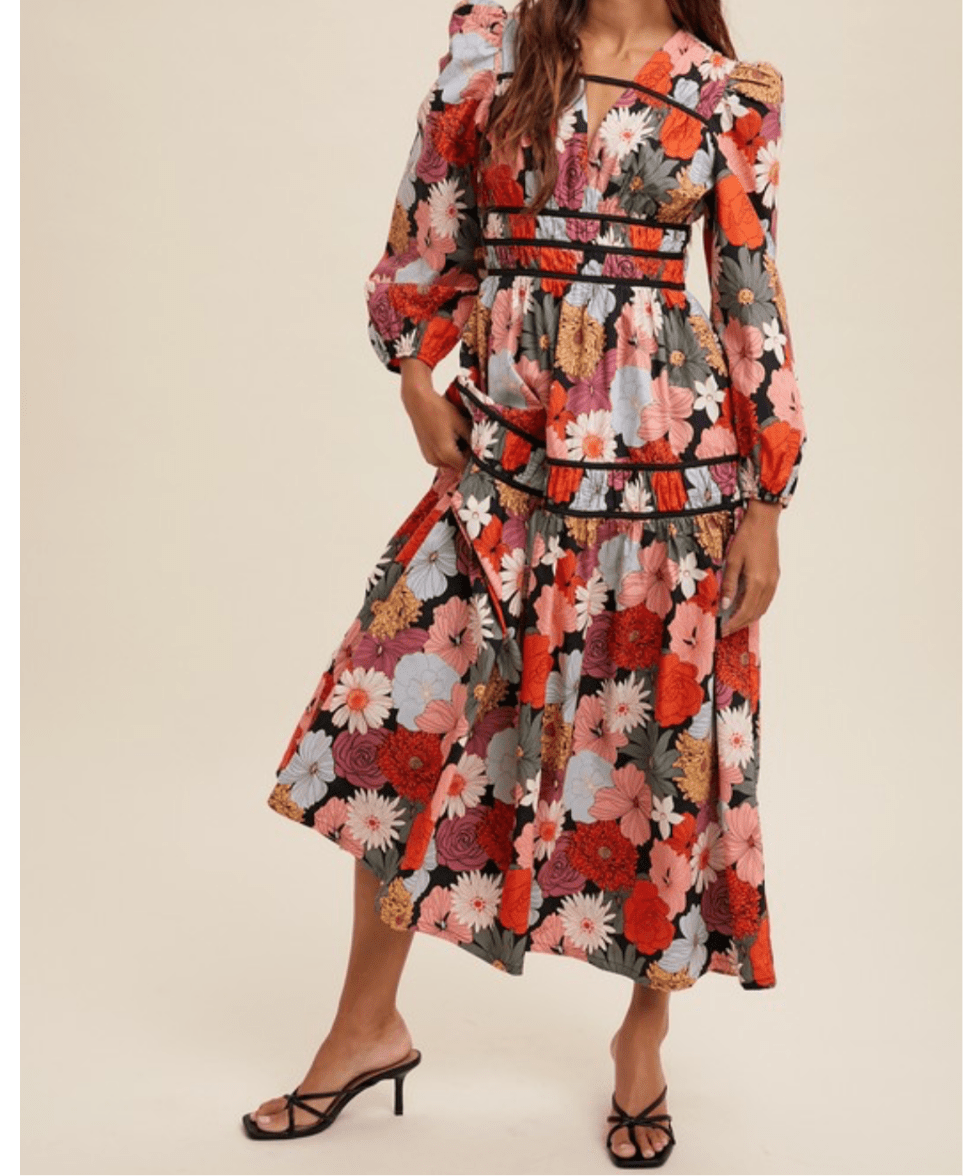 Stunning Black Flowers Maxi Dress π€π - Bella Boutique & Bellasbylola.com