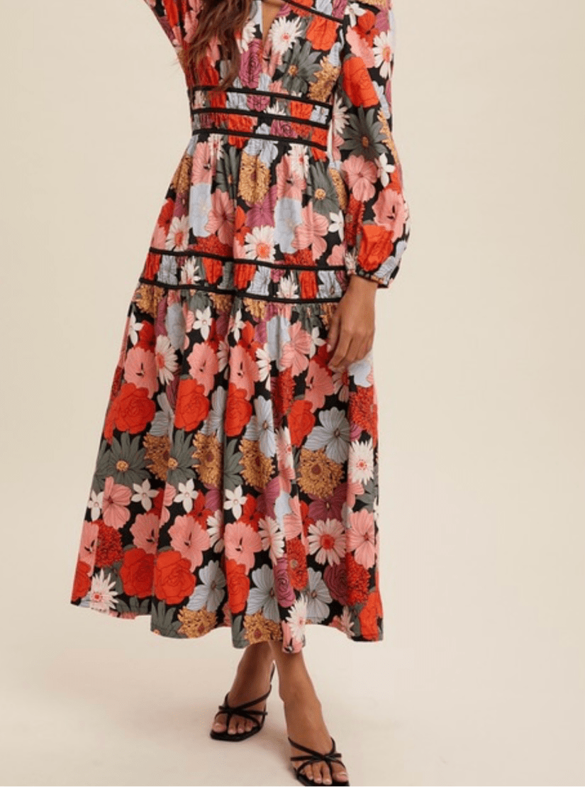 Stunning Black Flowers Maxi Dress π€π - Bella Boutique & Bellasbylola.com