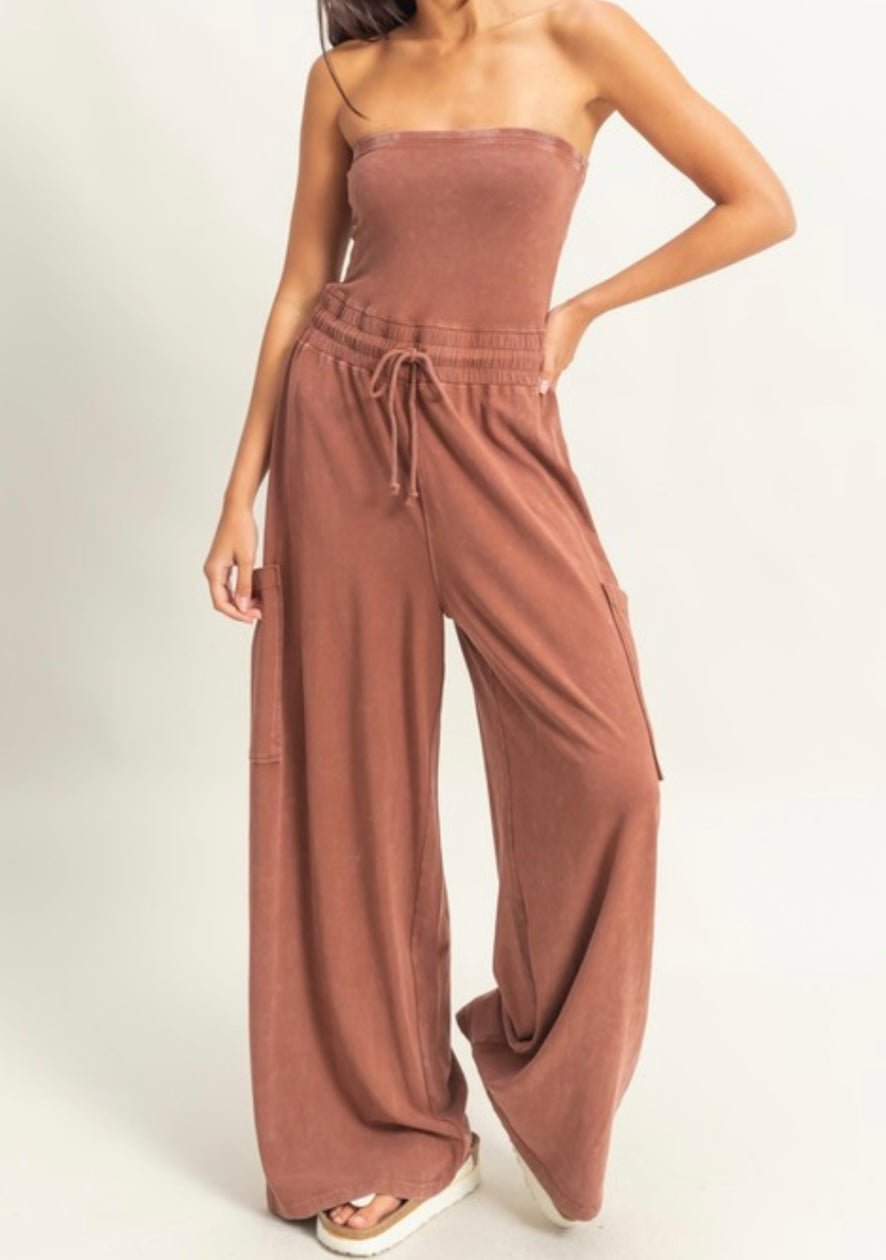 Breezy Tube Top Jumpsuit: Effortless Style for Sunny Days & Cool Nights - Bella Boutique & Bellasbylola.com
