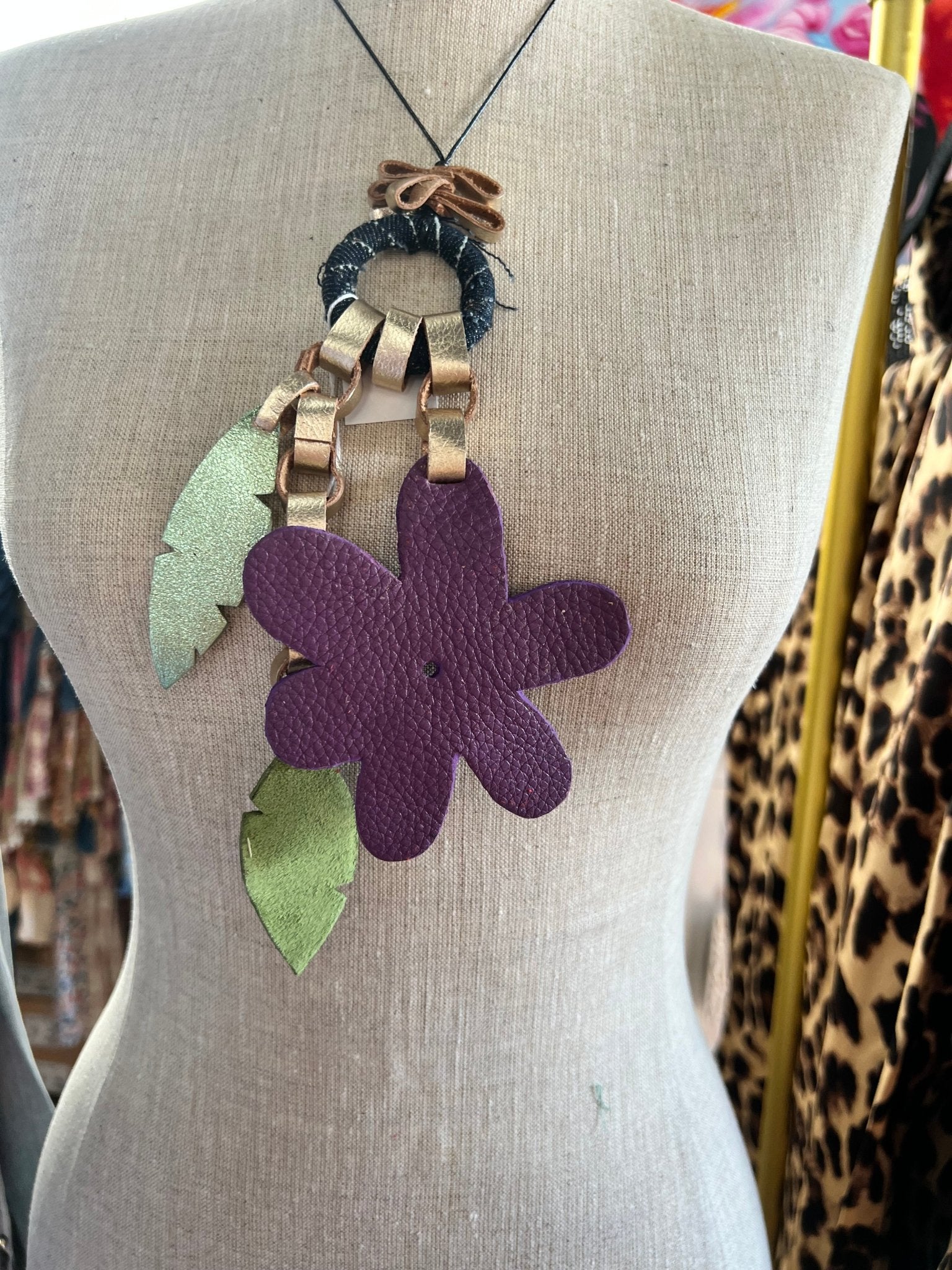 Collar Colgante con Estrella Artesana Arlene Díaz 🇵🇷 - Bella Boutique & Bellasbylola.com