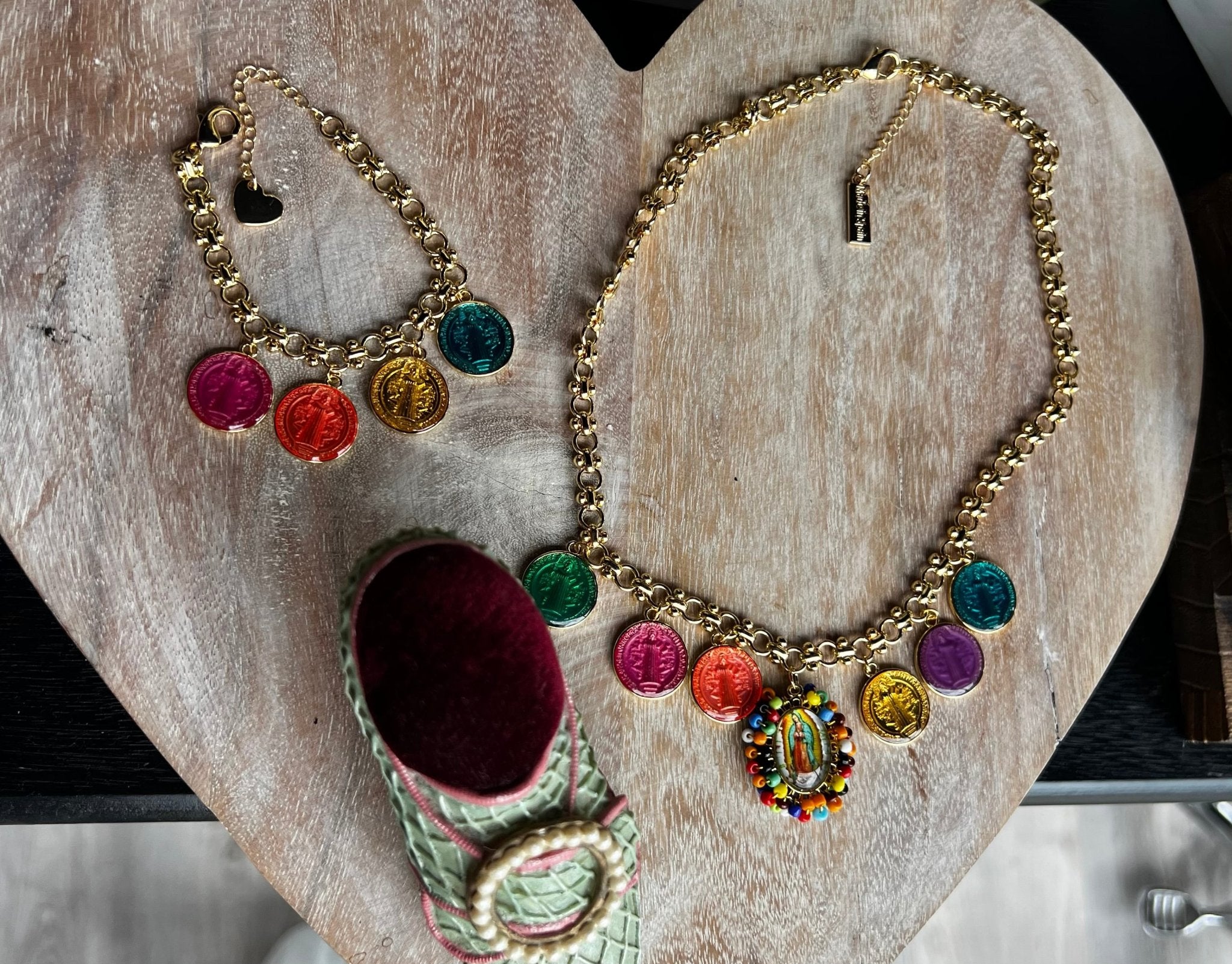 Collar Nuestra Señora de Guadalupe & Pulsera - Made in Malaga Spain - High Quality Materials -Bellasbylola.com