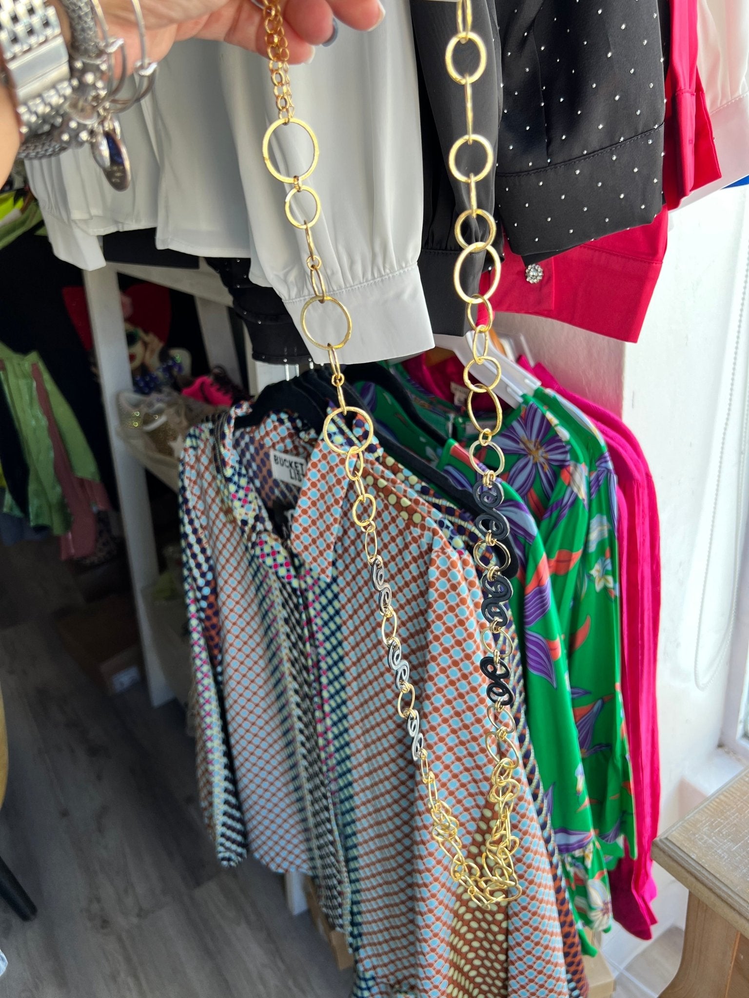 Collar turko Oro con Negro - Bella Boutique & Bellasbylola.com