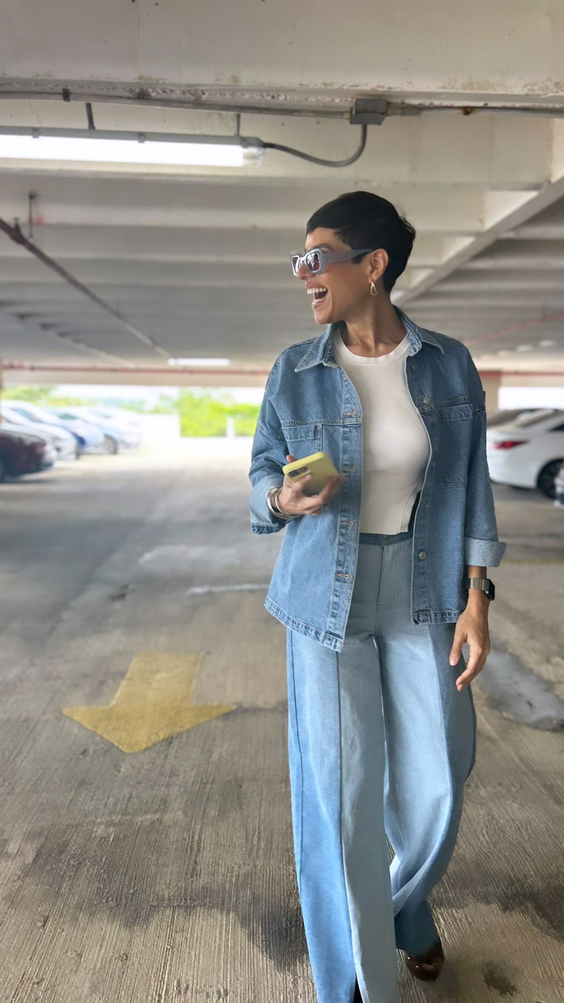 High Waisted Color Block Wide Leg Jeans - Bella Boutique & Bellasbylola.com
