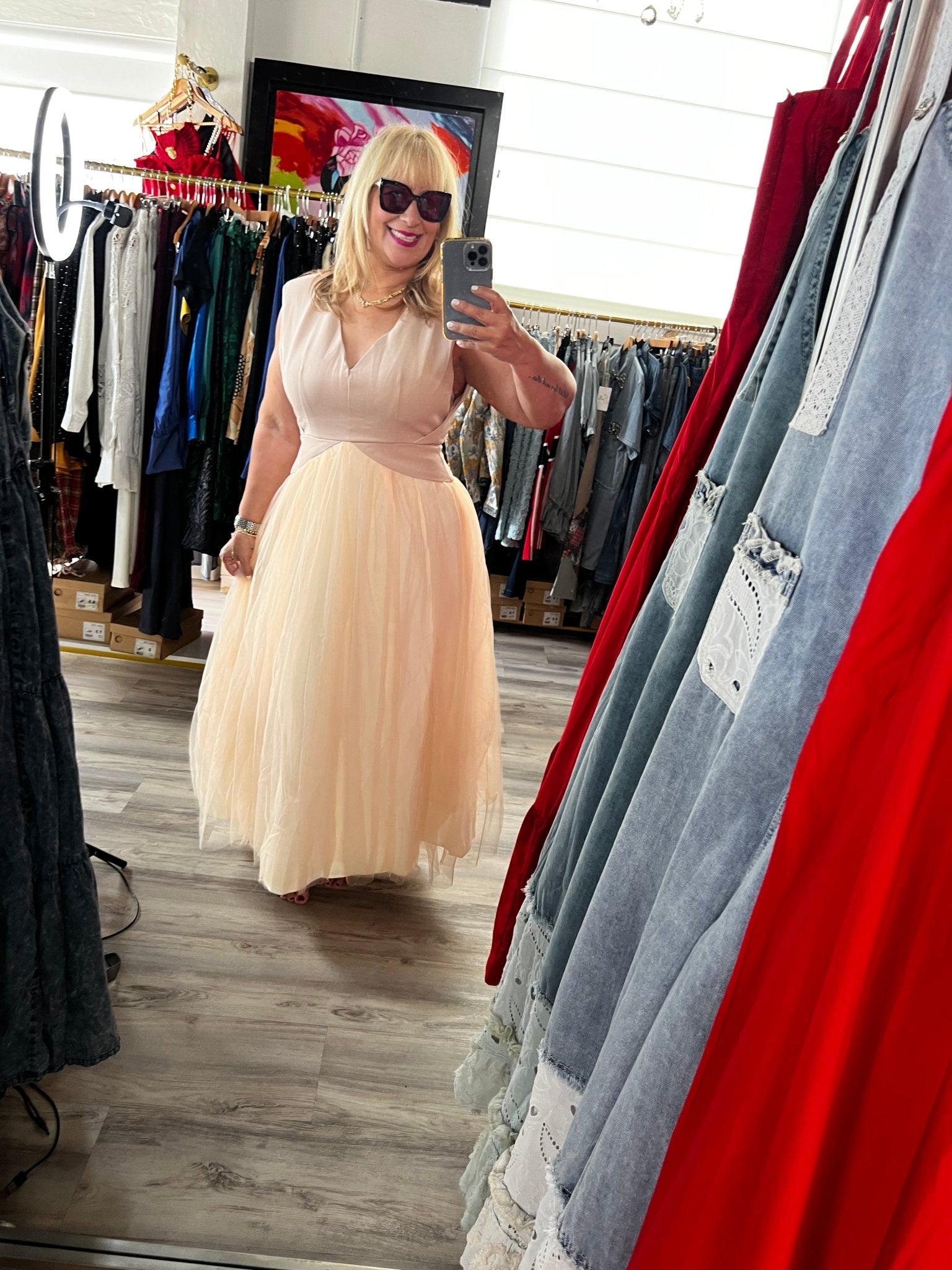 Cream Maxi Tulle Dress 💫 - Tax Incluido - Bella Boutique & Bellasbylola.com
