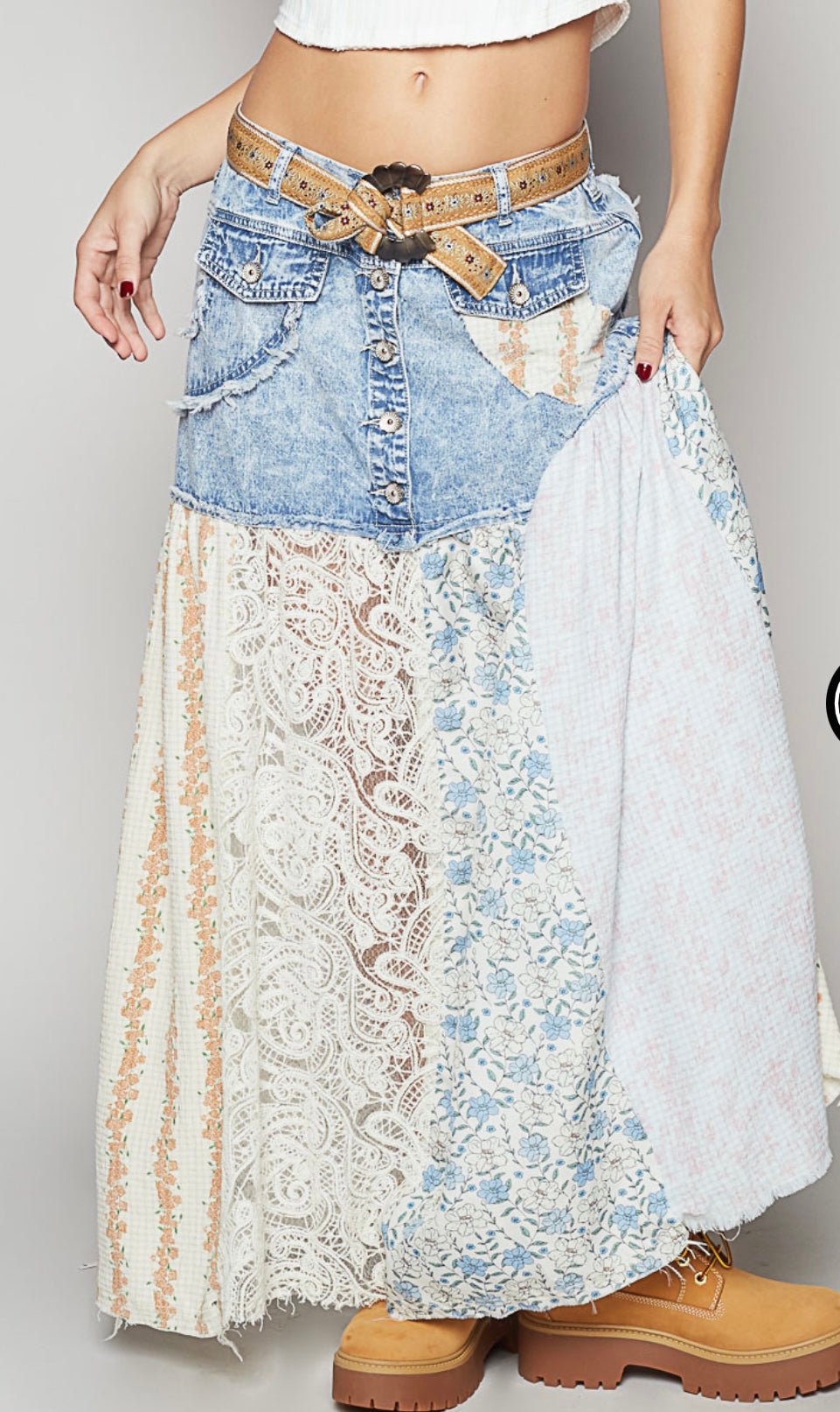 Denim Maxi Skirt - Premium Clothing - IVU incluido - En tienda & En línea - Bella Boutique & Bellasbylola.com
