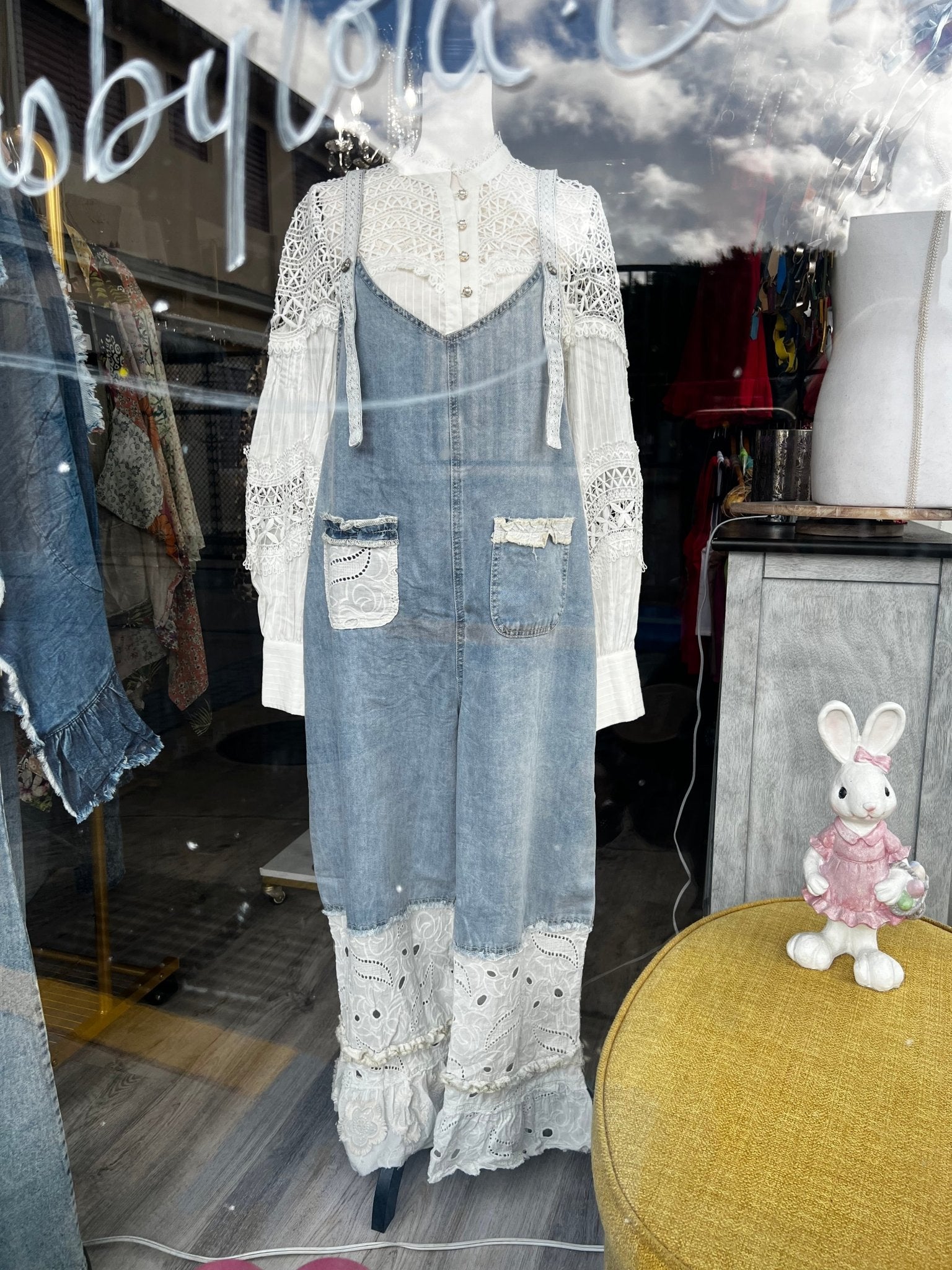 Luxurious White Lace Blouse: Elegant Long Sleeve Button-Down with Delicate Details - Bella Boutique & Bellasbylola.com