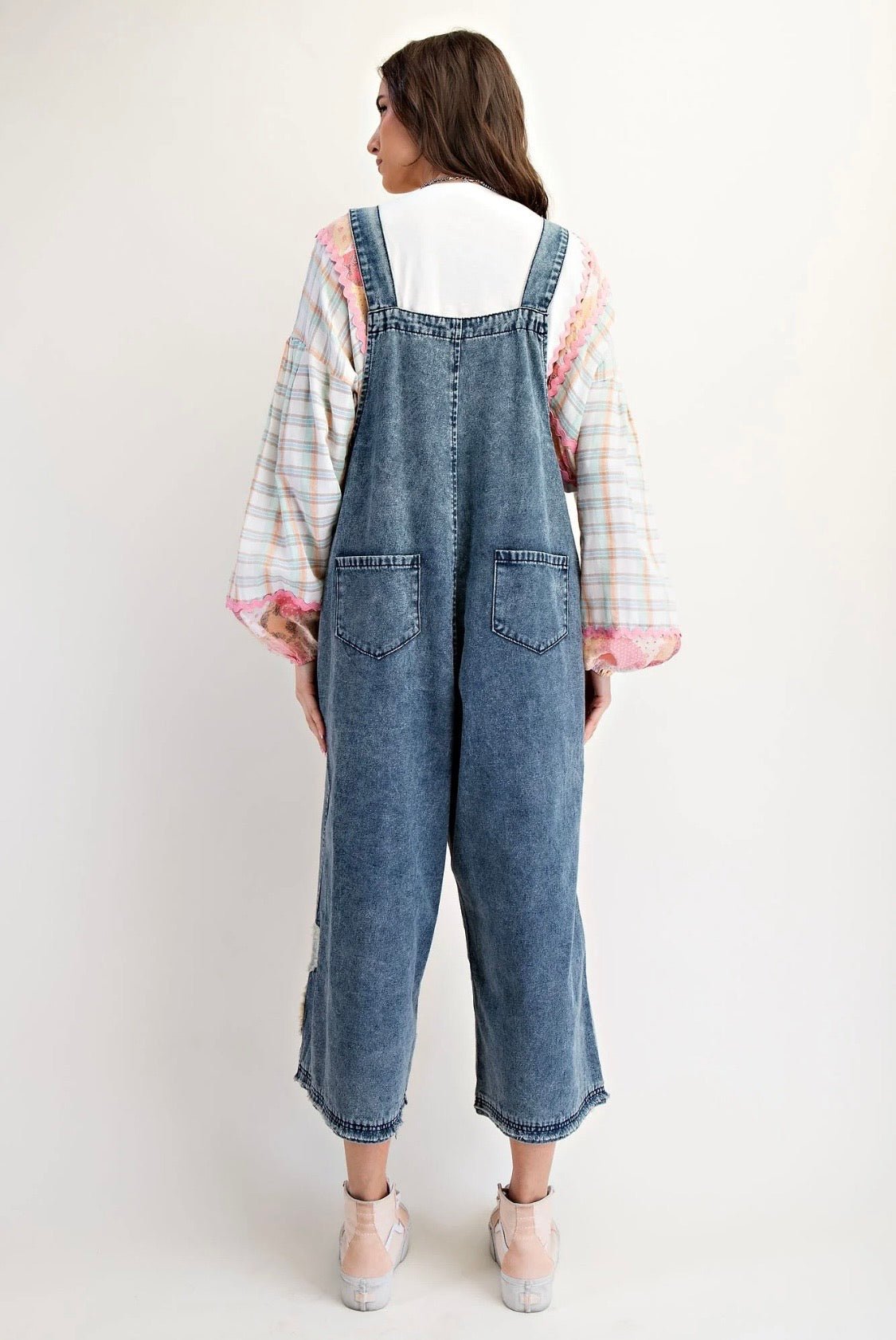 FLOWER PATCH WASHED DENIM BOHO OVERALLS - BELLASBYLOLA.COM