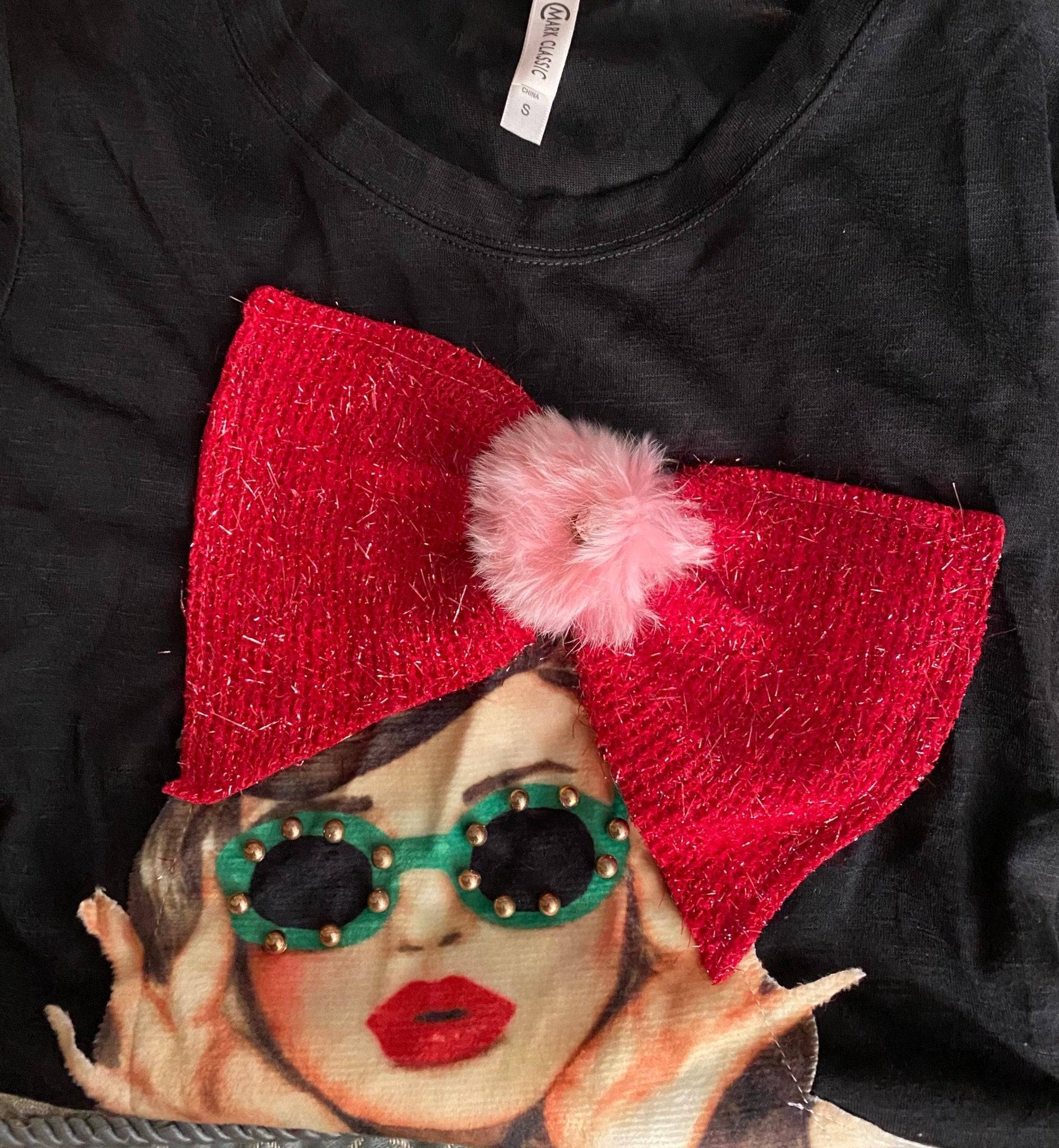 Doll Face Graphic T-shirt - Black - Runs Small - Bella Boutique & Bellasbylola.com