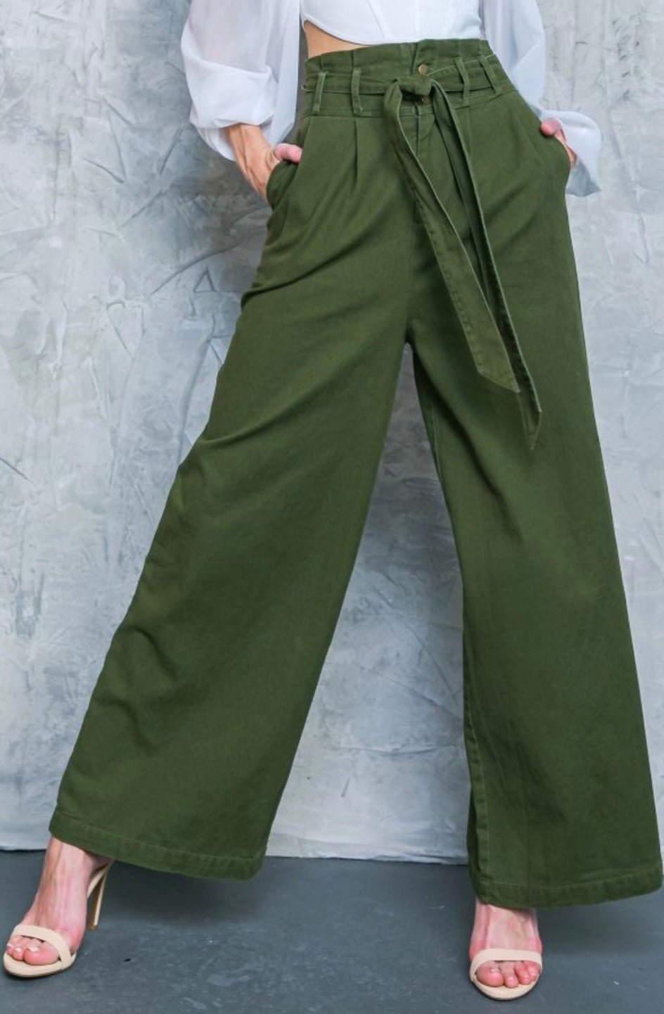Hi - waisted Paperbag Wide Leg Denim - Brown - Bella Boutique & Bellasbylola.com