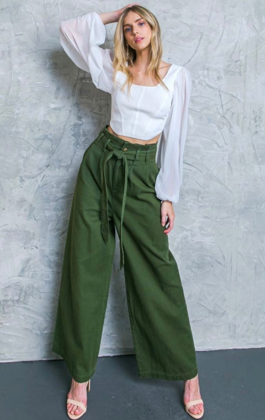 Hi - waisted Paperbag Wide Leg Denim - Brown - Bella Boutique & Bellasbylola.com