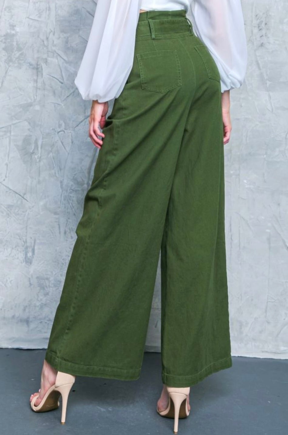 Hi - waisted Paperbag Wide Leg Denim - Brown - Bella Boutique & Bellasbylola.com