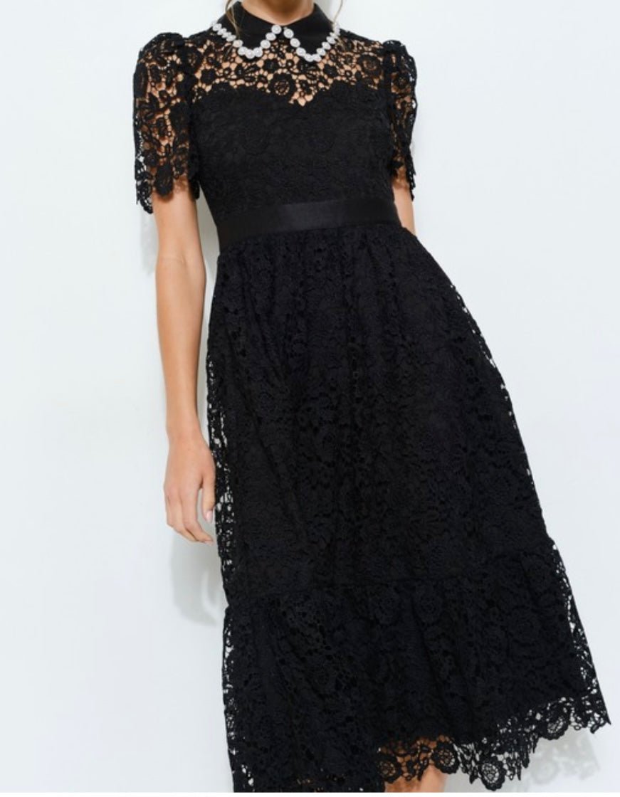 Ivory Embellish Collar Lace Midi Dress with short sleeves - TAX INCLUDED - Bellasbylola.com