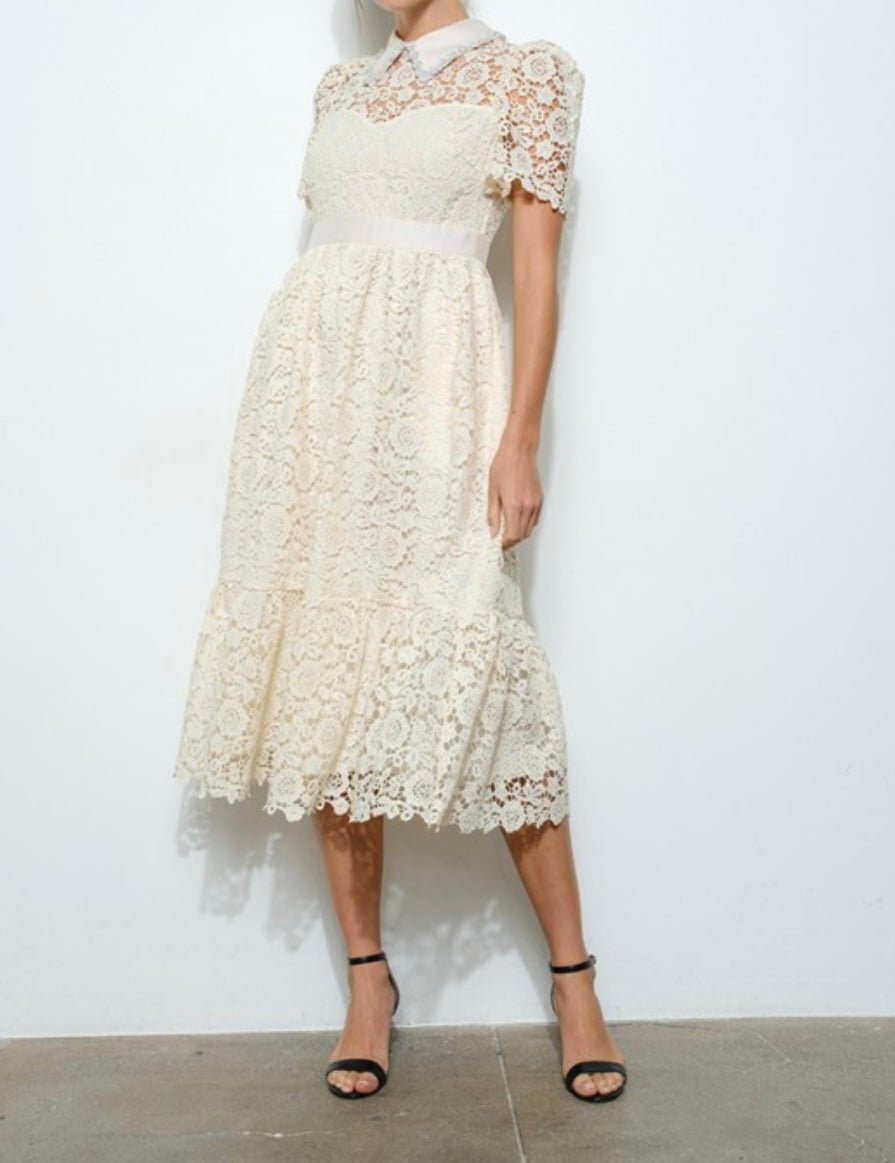 Ivory Embellish Collar Lace Midi Dress with short sleeves - TAX INCLUDED - Bellasbylola.com