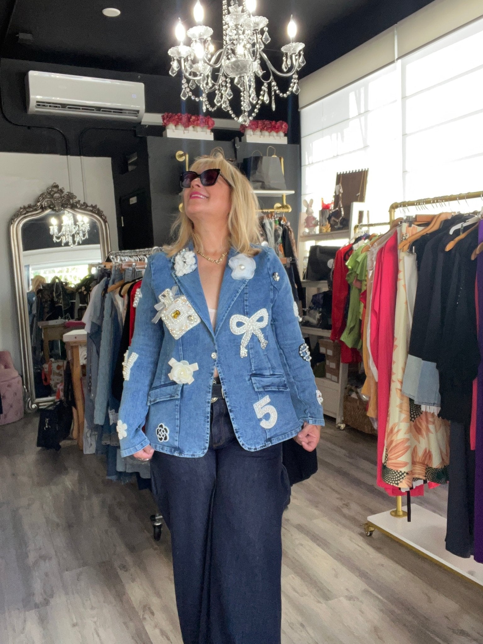 Like Channel Denim Blazer - PRE ORDER NOW - Bella Boutique & Bellasbylola.com