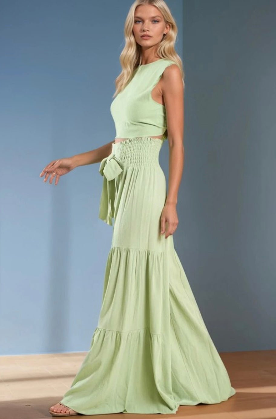 Luxurious Linen Boho Tie-Back Crop Top - Bella Boutique & Bellasbylola.com