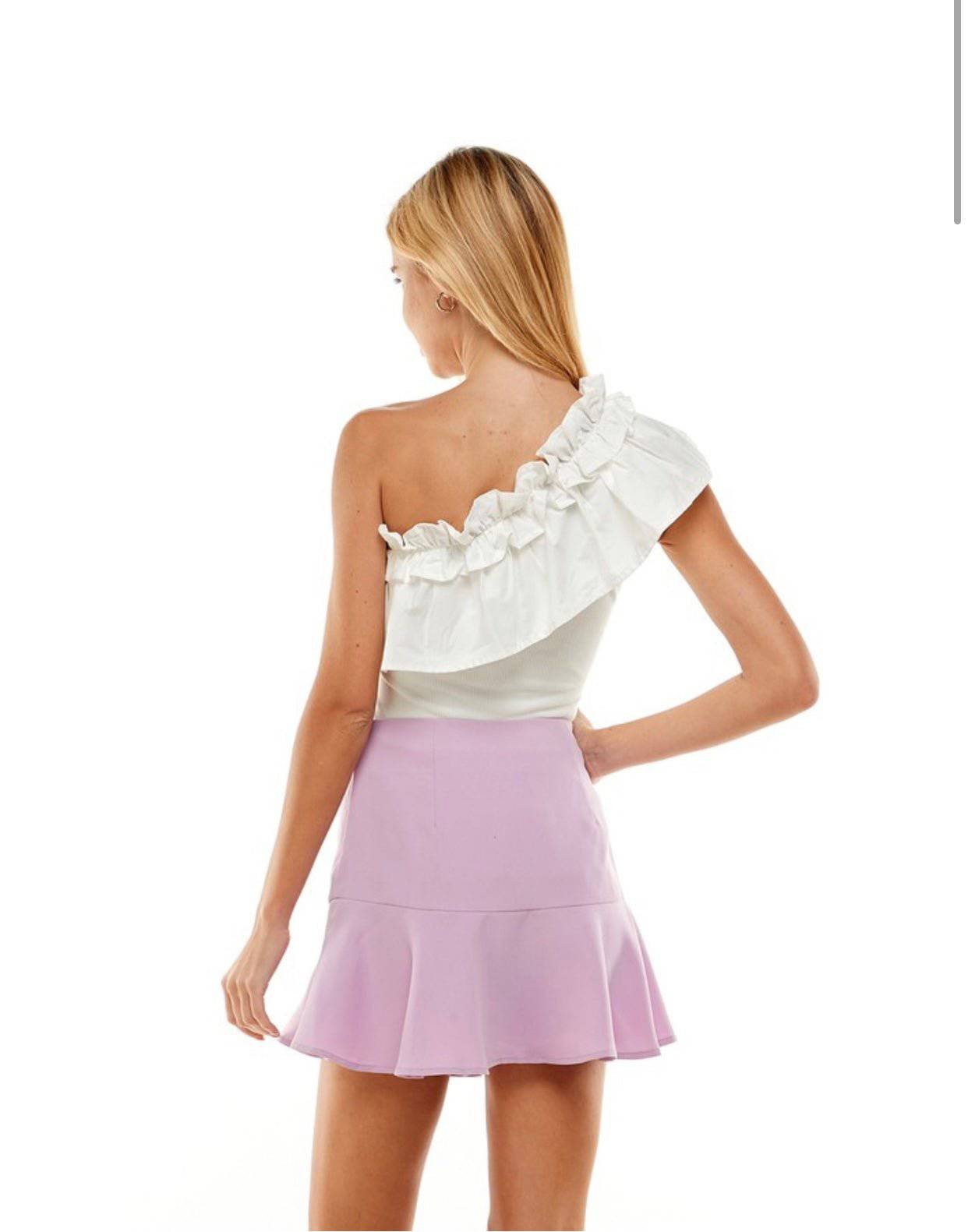 Faded Color Ruffle One Shoulder Top - True to Size Fit - Bella Boutique & Bellasbylola.com