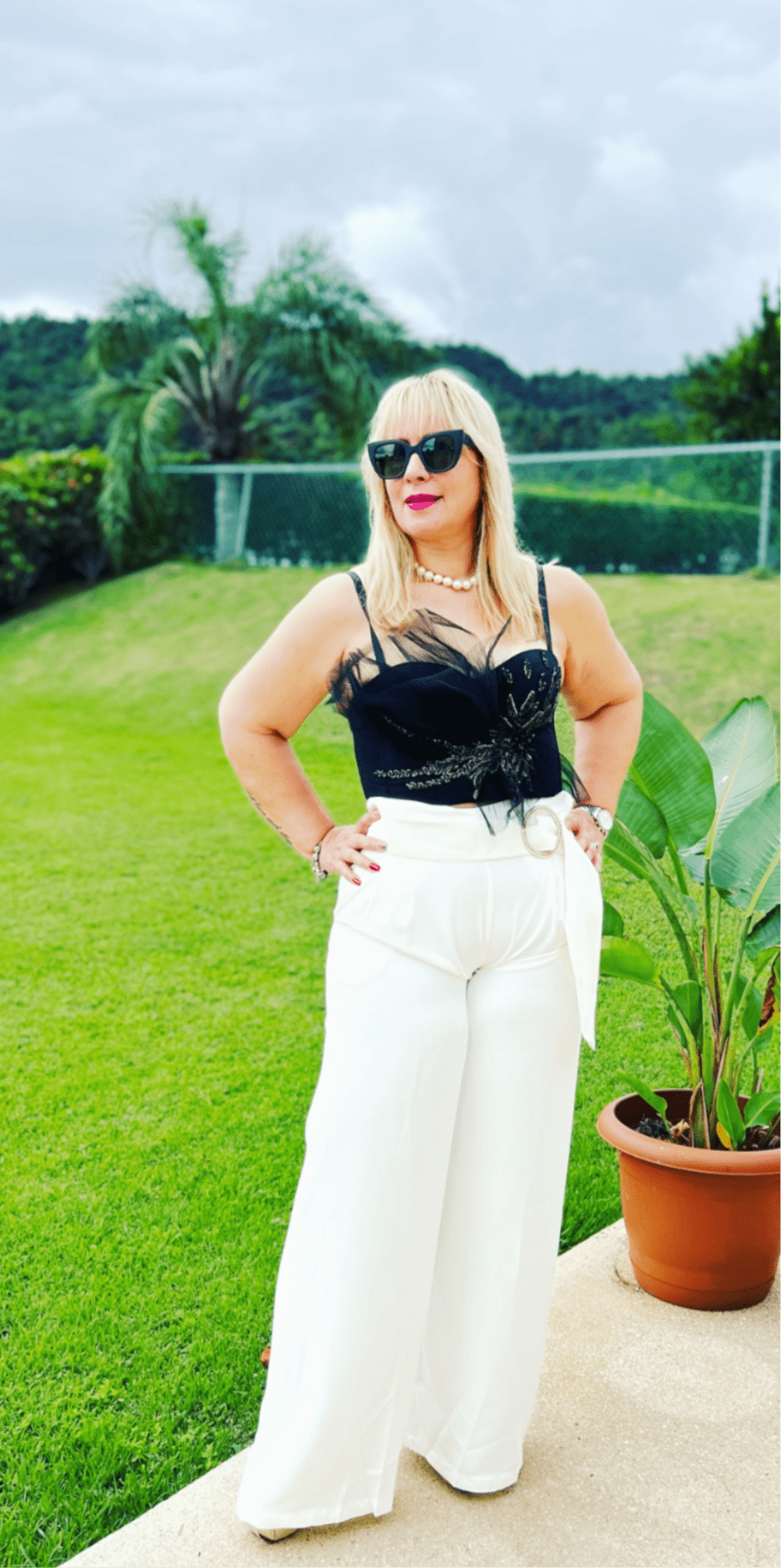 Circle Belted Wide Leg Pants in Off-White - True to Size - Bella Boutique & Bellasbylola.com