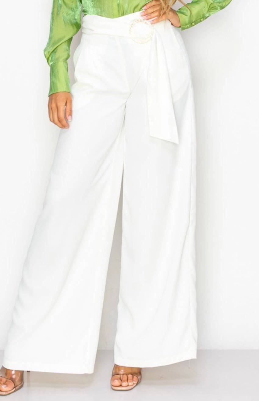 Circle Belted Wide Leg Pants in Off-White - True to Size - Bella Boutique & Bellasbylola.com