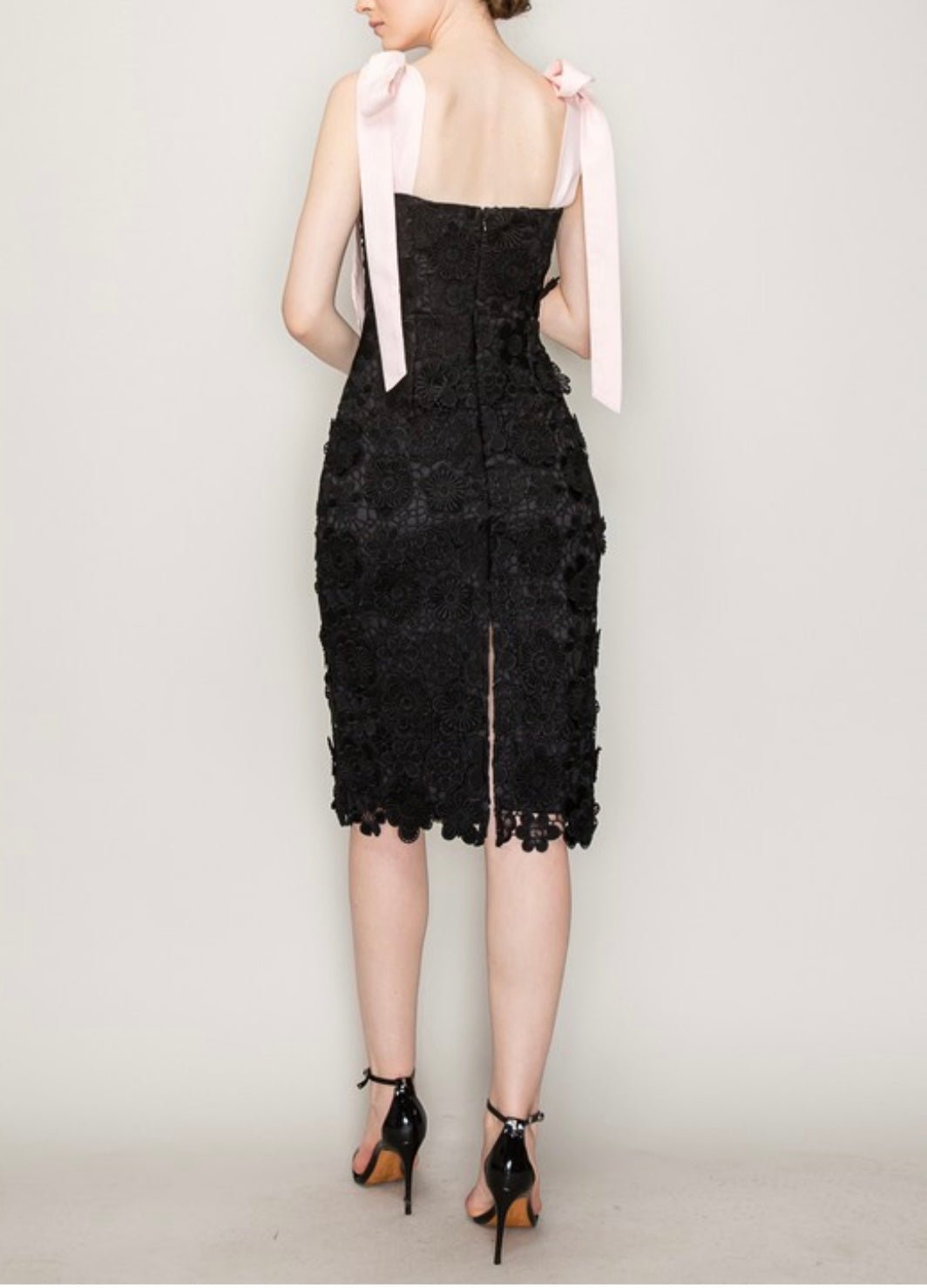 Shoulder Tie Sleeveless Floral Lace Midi Dress - New ✨ - Bella Boutique & Bellasbylola.com