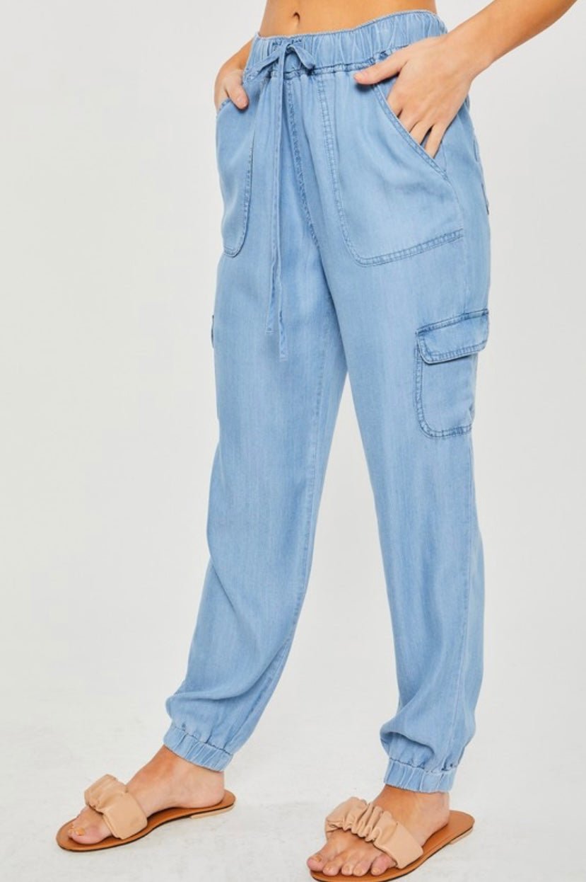 Tencel Joggers: Eco-Friendly Comfort for Active Days - Bella Boutique & Bellasbylola.com