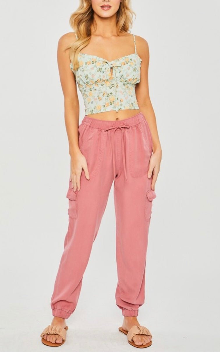 Tencel Joggers: Eco-Friendly Comfort for Active Days - Bella Boutique & Bellasbylola.com