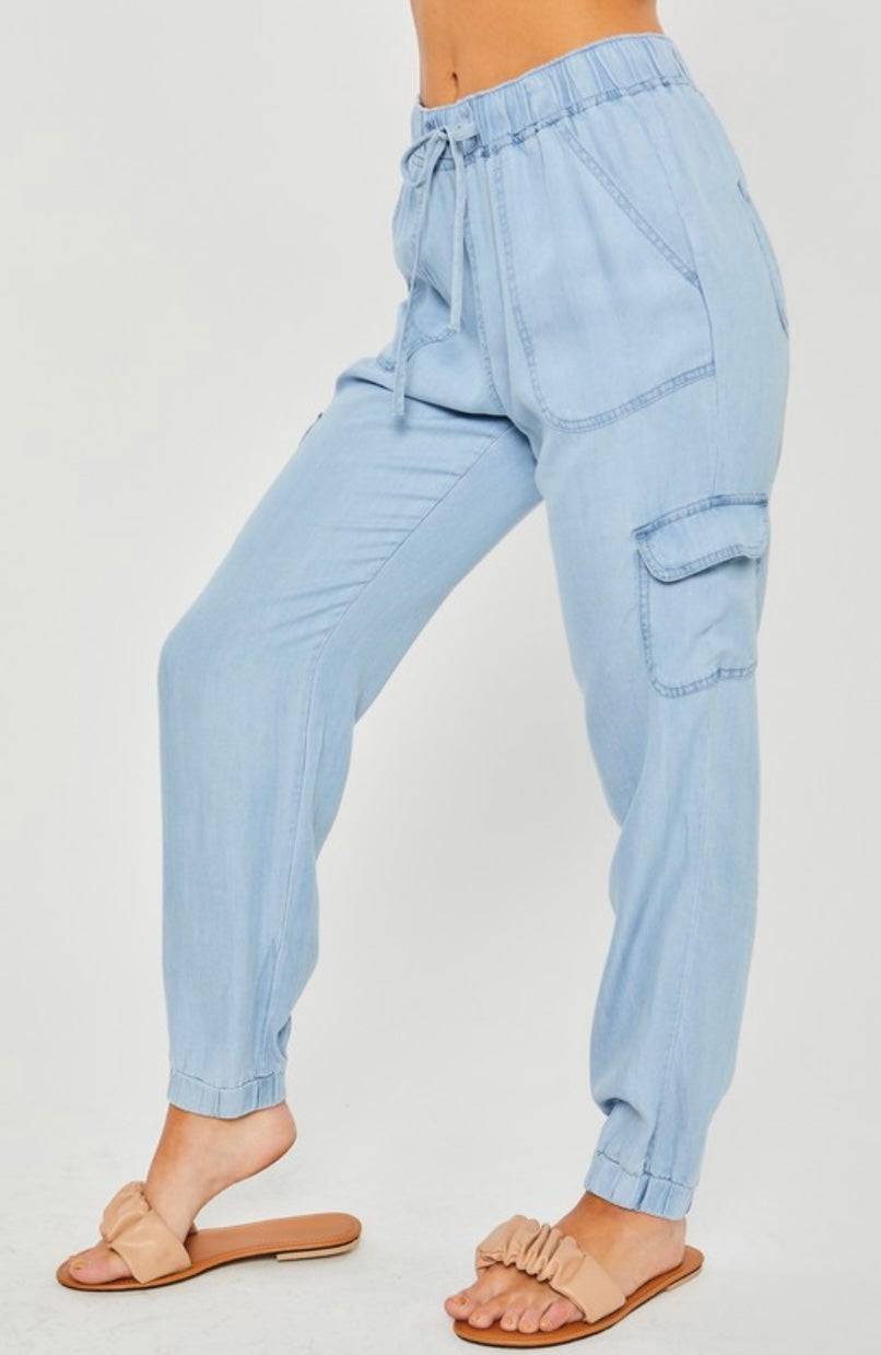 Tencel Joggers: Eco-Friendly Comfort for Active Days - Bella Boutique & Bellasbylola.com