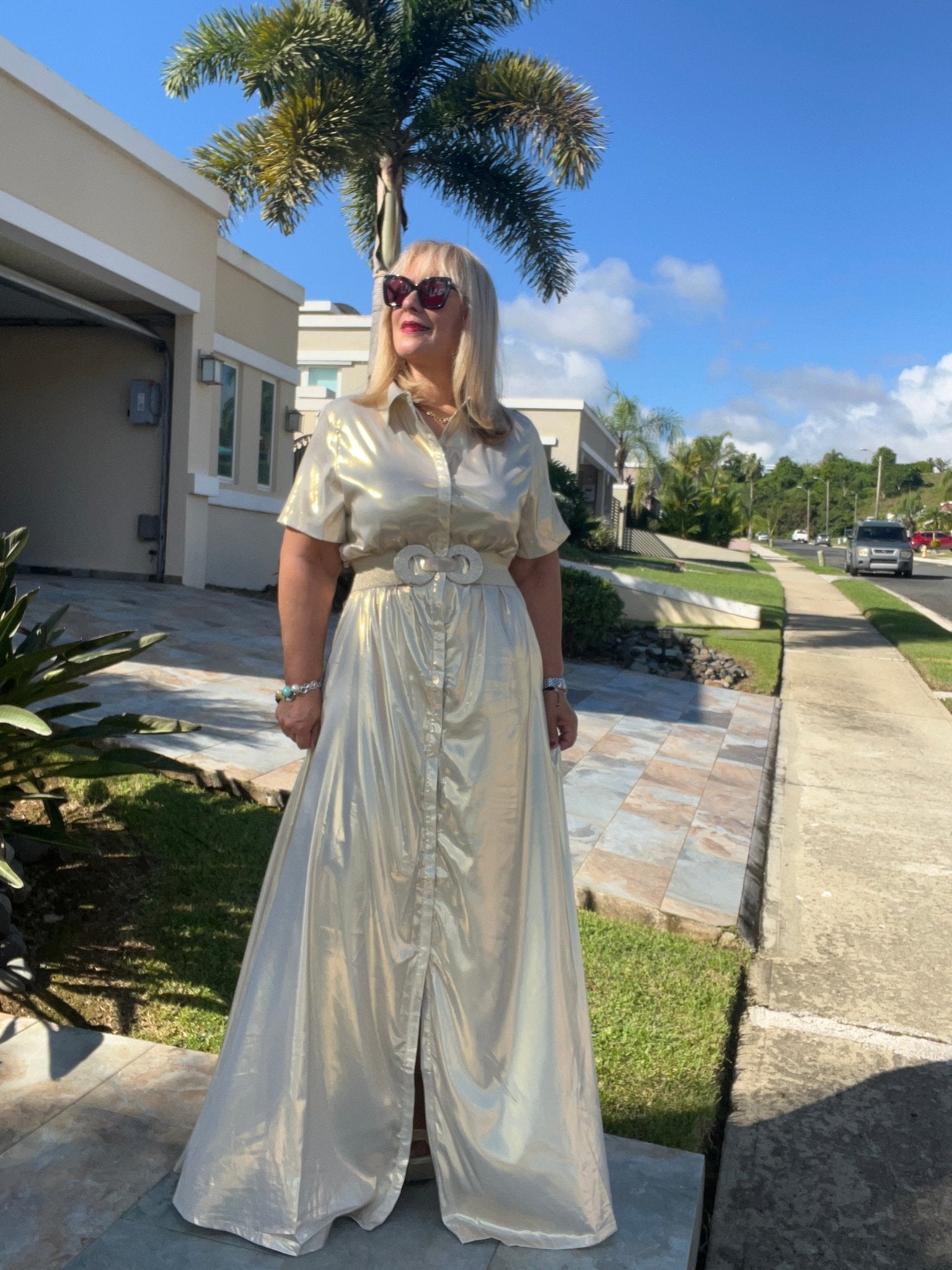 True to Size Champagne Maxi Dress - Button Down - Bella Boutique & Bellasbylola.com