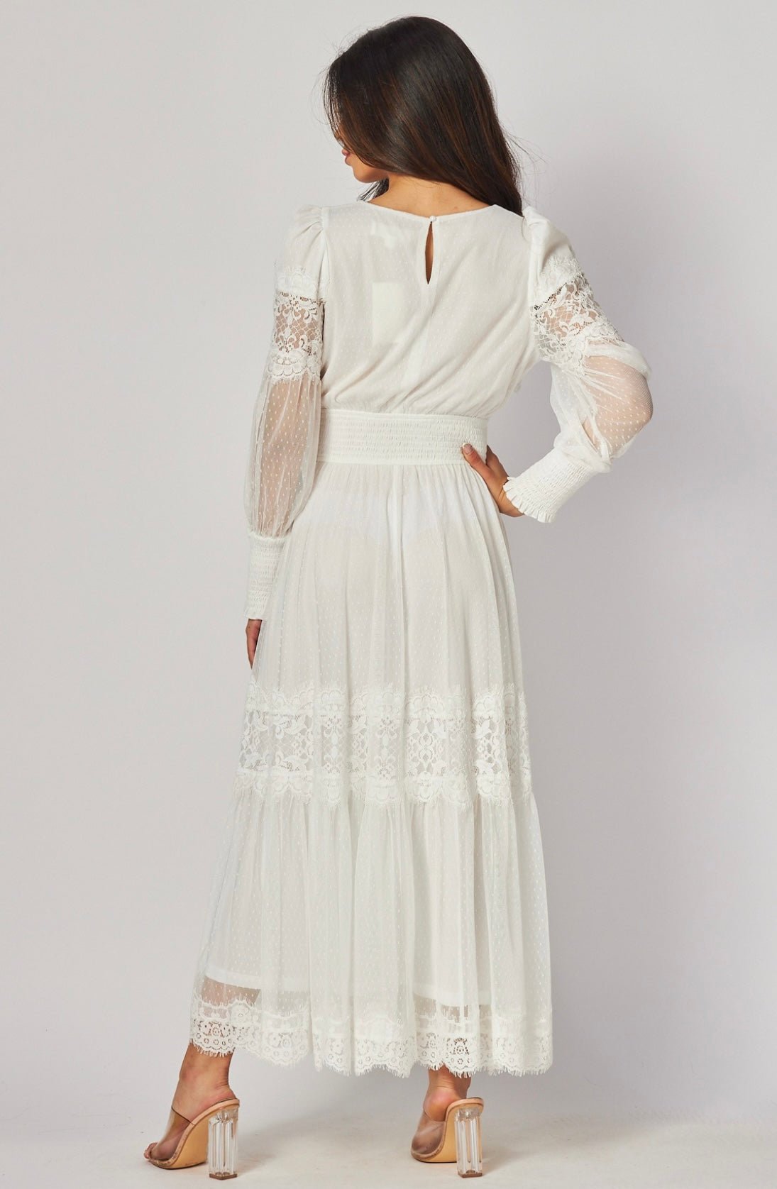 Indulge in the luxurious beauty of our New White Lace Maxi Dress✨ - Bella Boutique & Bellasbylola.com