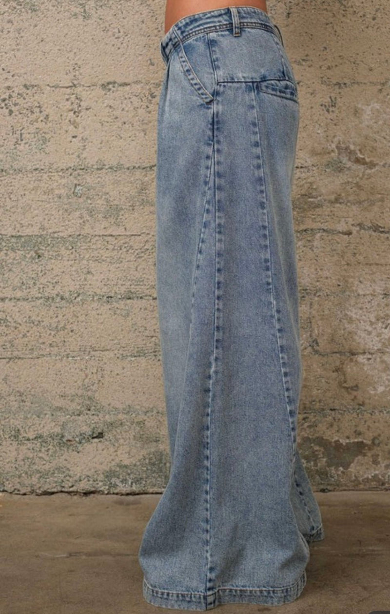 1970 Retro Jeans - Bella Boutique & Bellasbylola.com