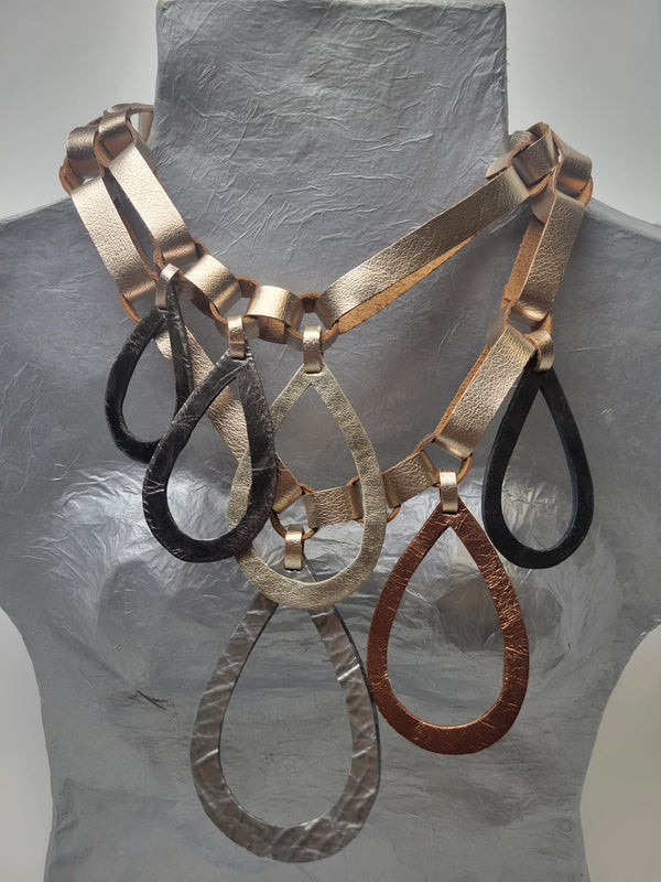 Collar Gotas Metal Mix Artesana Arlene Díaz 🇵🇷