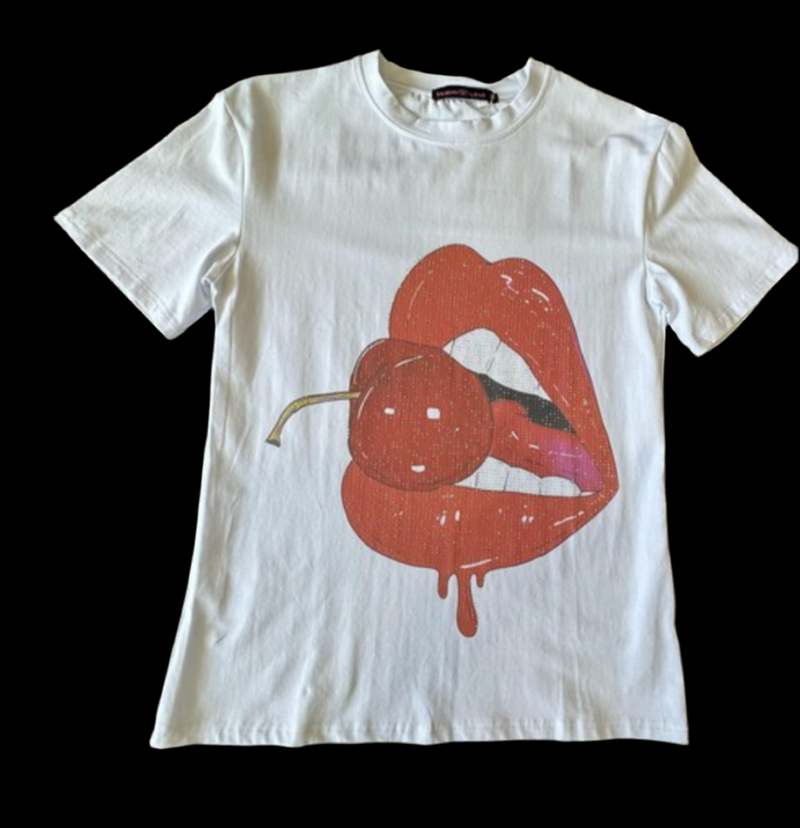 Cherry Fashion T-shirt - Lips Dripping 🍒