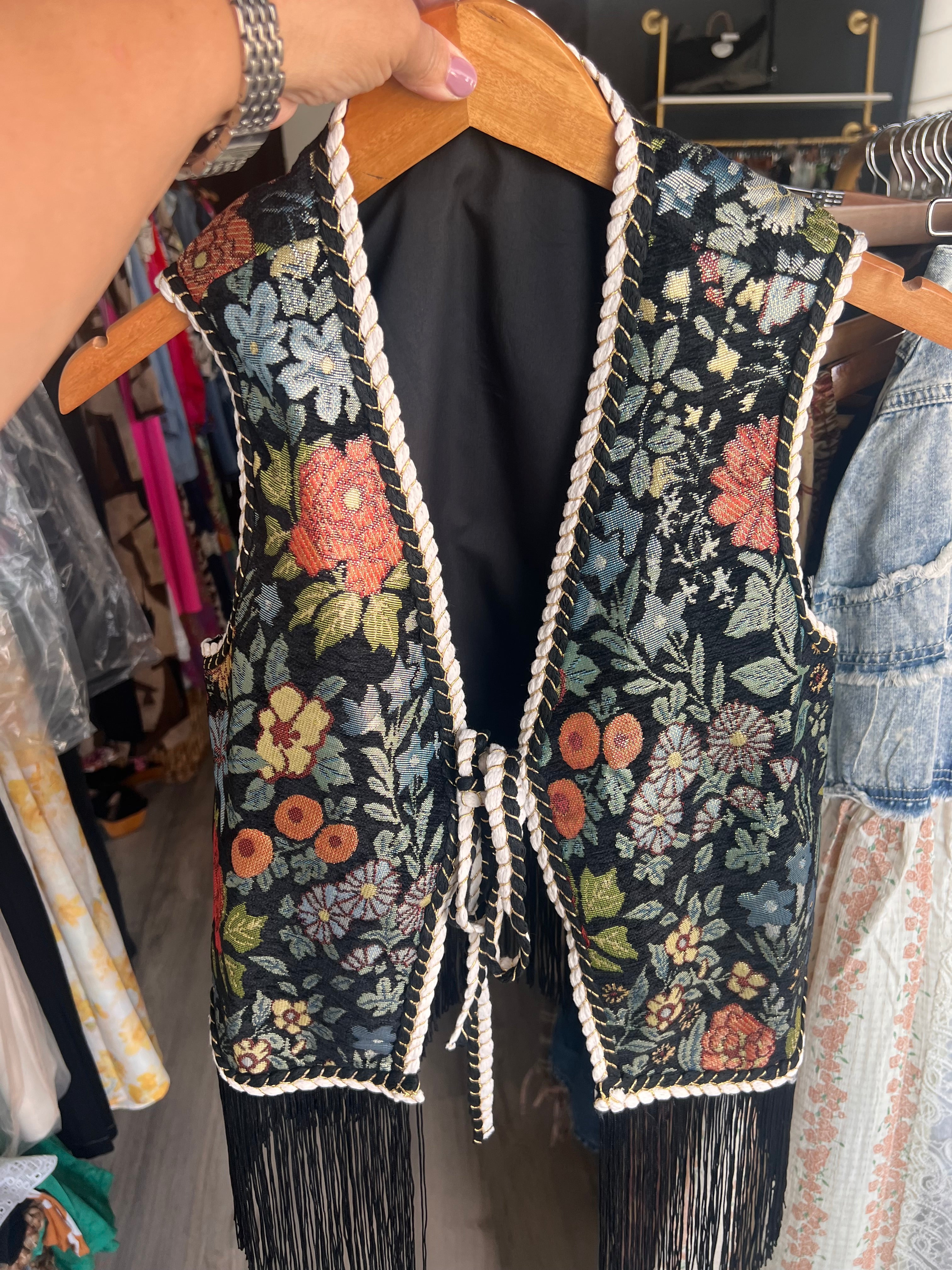Floral Embroidery Front Tie Vest