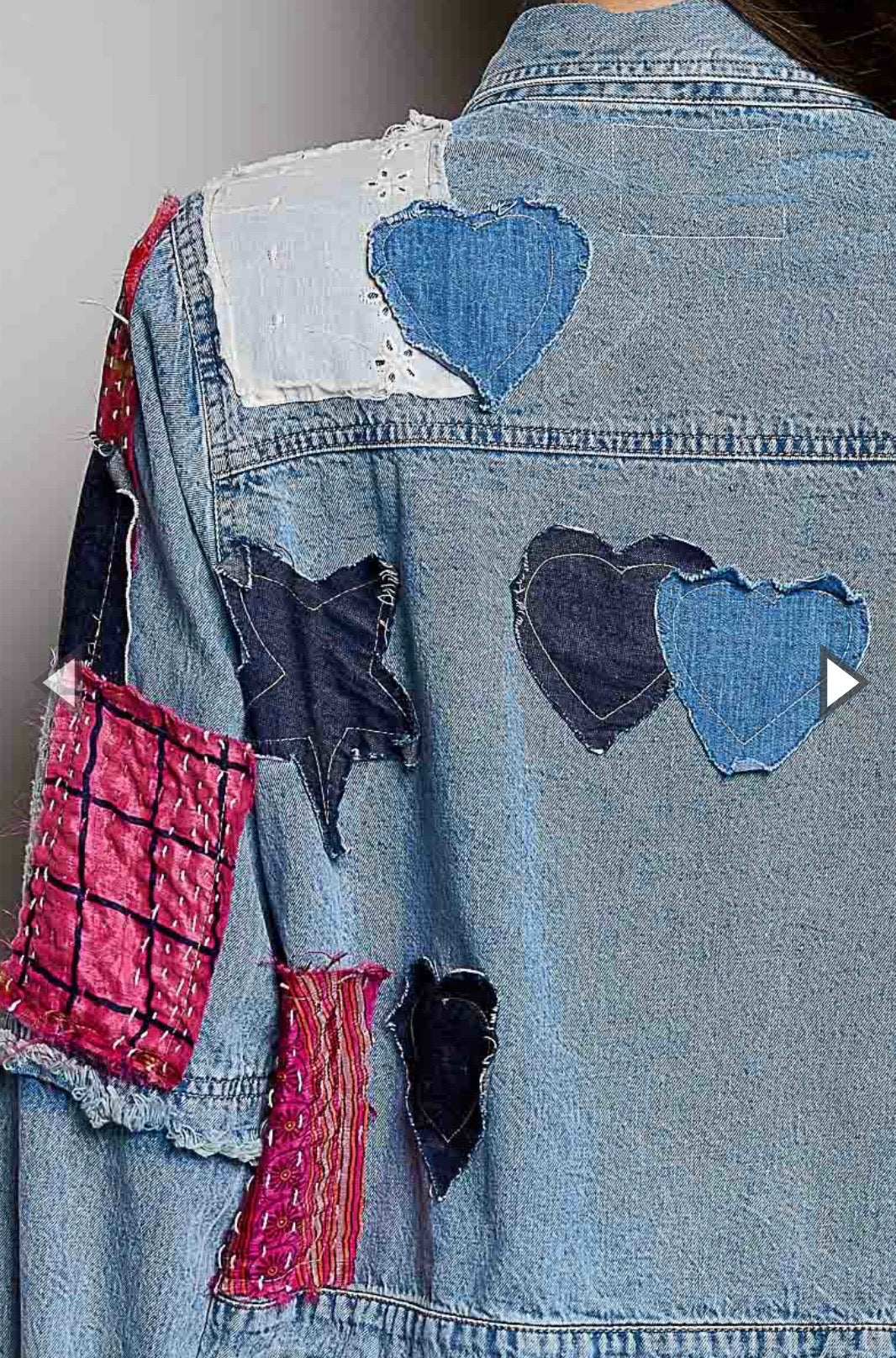 Boho Chic Denim Jacket with Colorful Patches – Unique and Artisanal Style - IVU incluido - lleva lunes