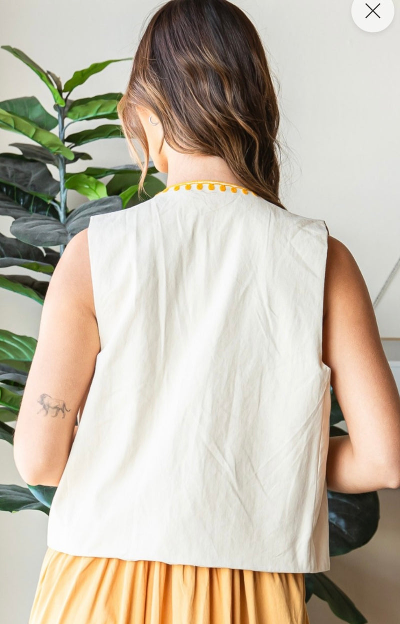 Yellow Embroidery Vest - Bella Boutique & Bellasbylola.com