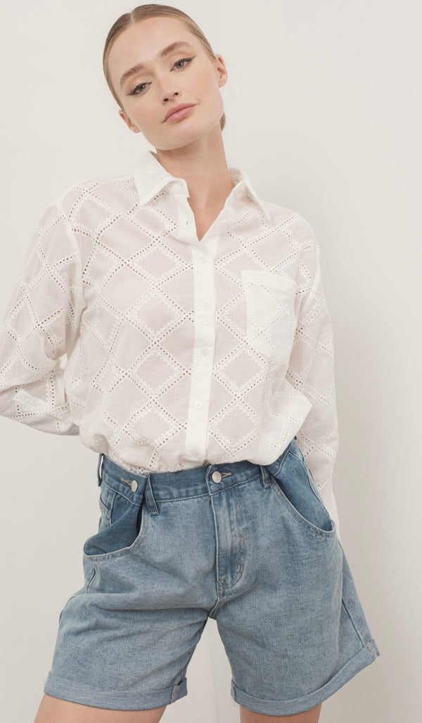 Button Down Embroidery Top- New ✨