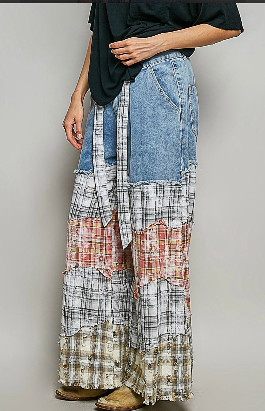 Boho Patchwork Wide Leg Denim Pants – Vintage-Inspired Statement Jeans
