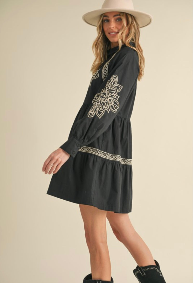 Embroidery Short Dress