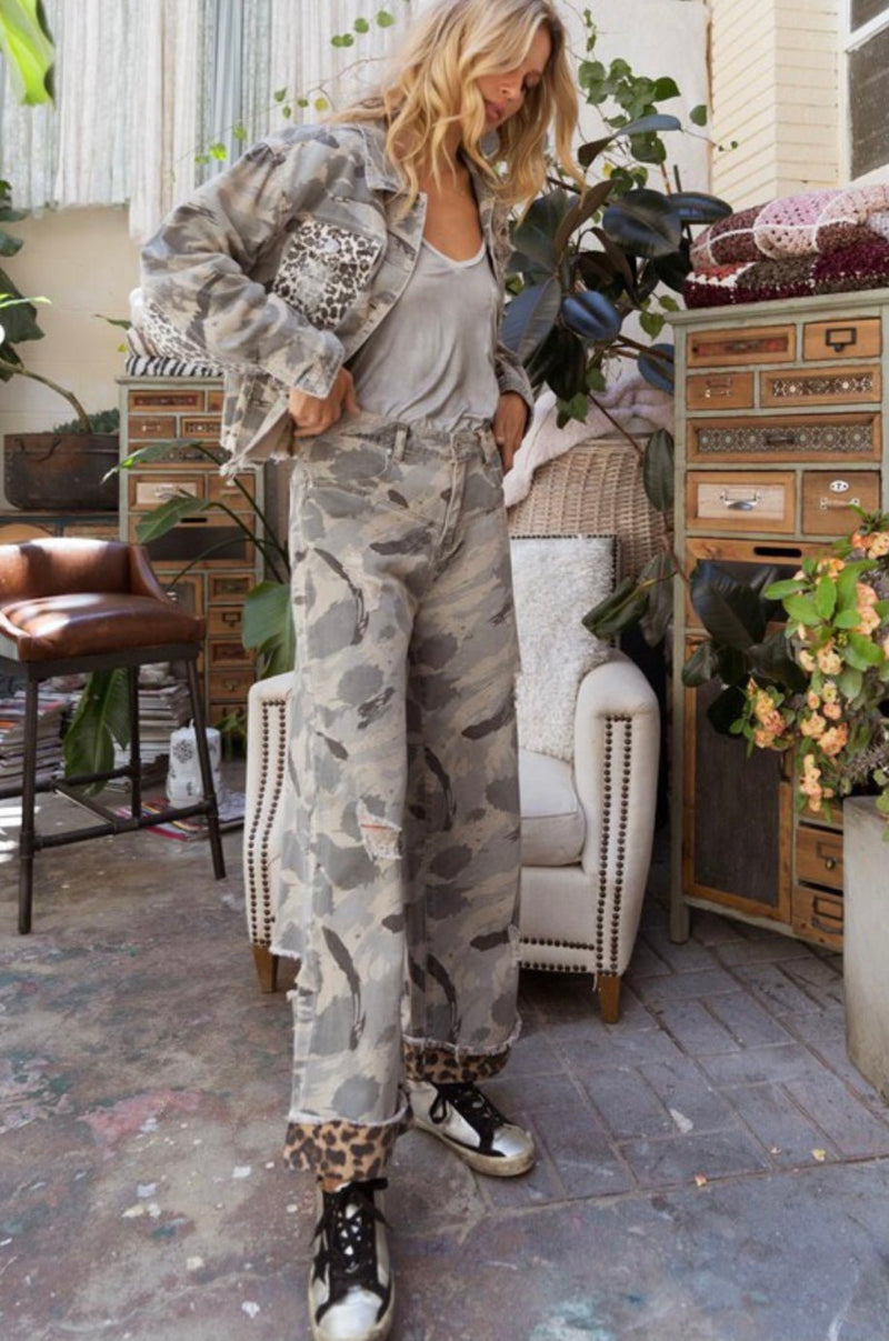 Camo wide leg pants - Bella Boutique & Bellasbylola.com