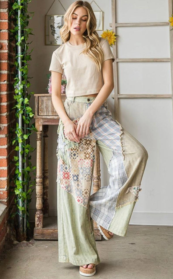 Star Patch Wide Leg Pants - Bella Boutique & Bellasbylola.com