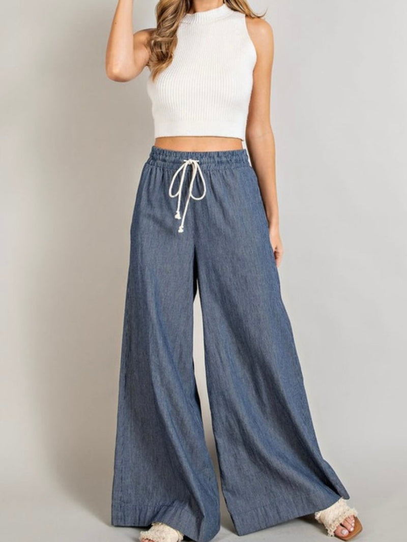 Pinstripe Palazzo Pants - Bella Boutique & Bellasbylola.com