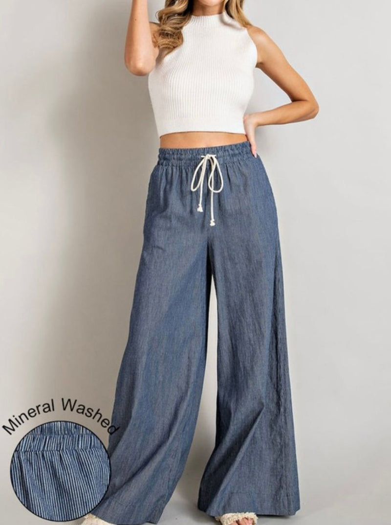 Pinstripe Palazzo Pants - Bella Boutique & Bellasbylola.com