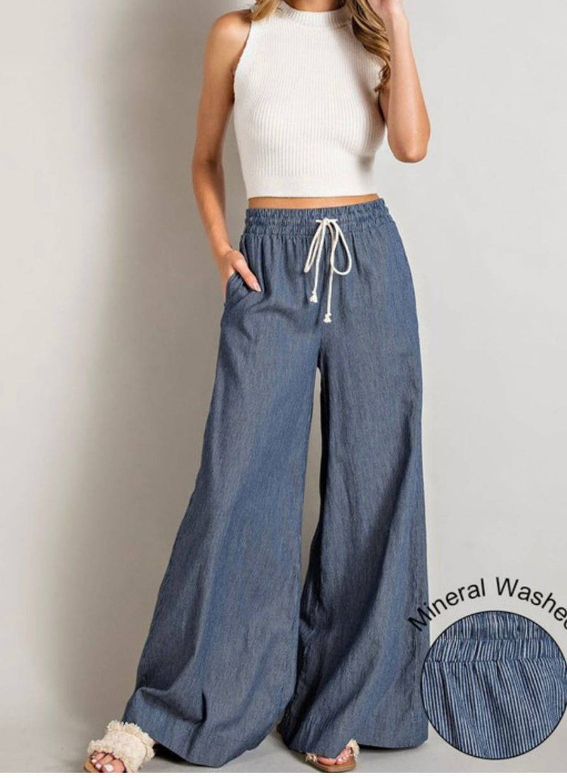 Pinstripe Palazzo Pants - Bella Boutique & Bellasbylola.com